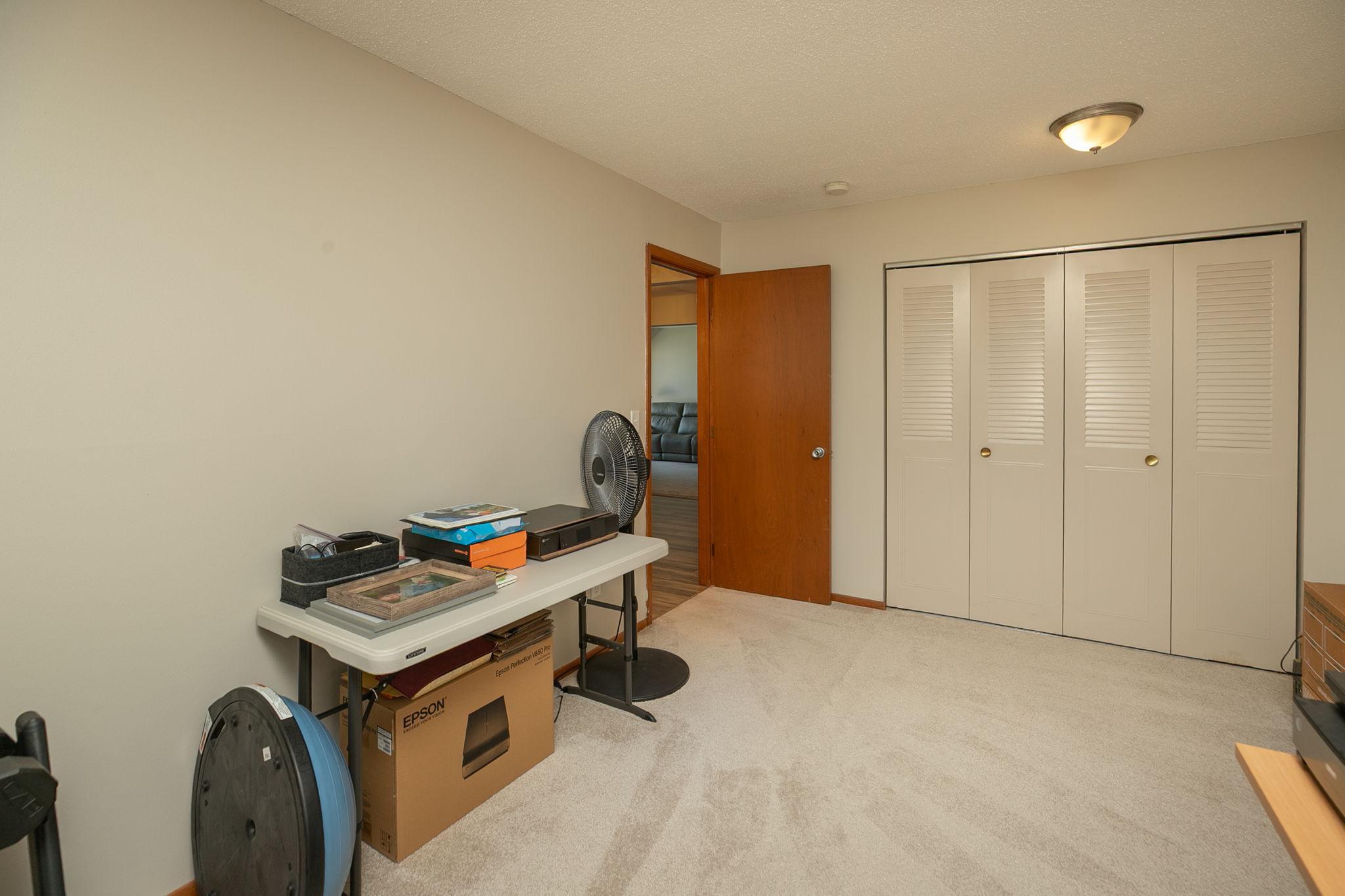 1911 Viking Drive Nw 25 Property Photo 18