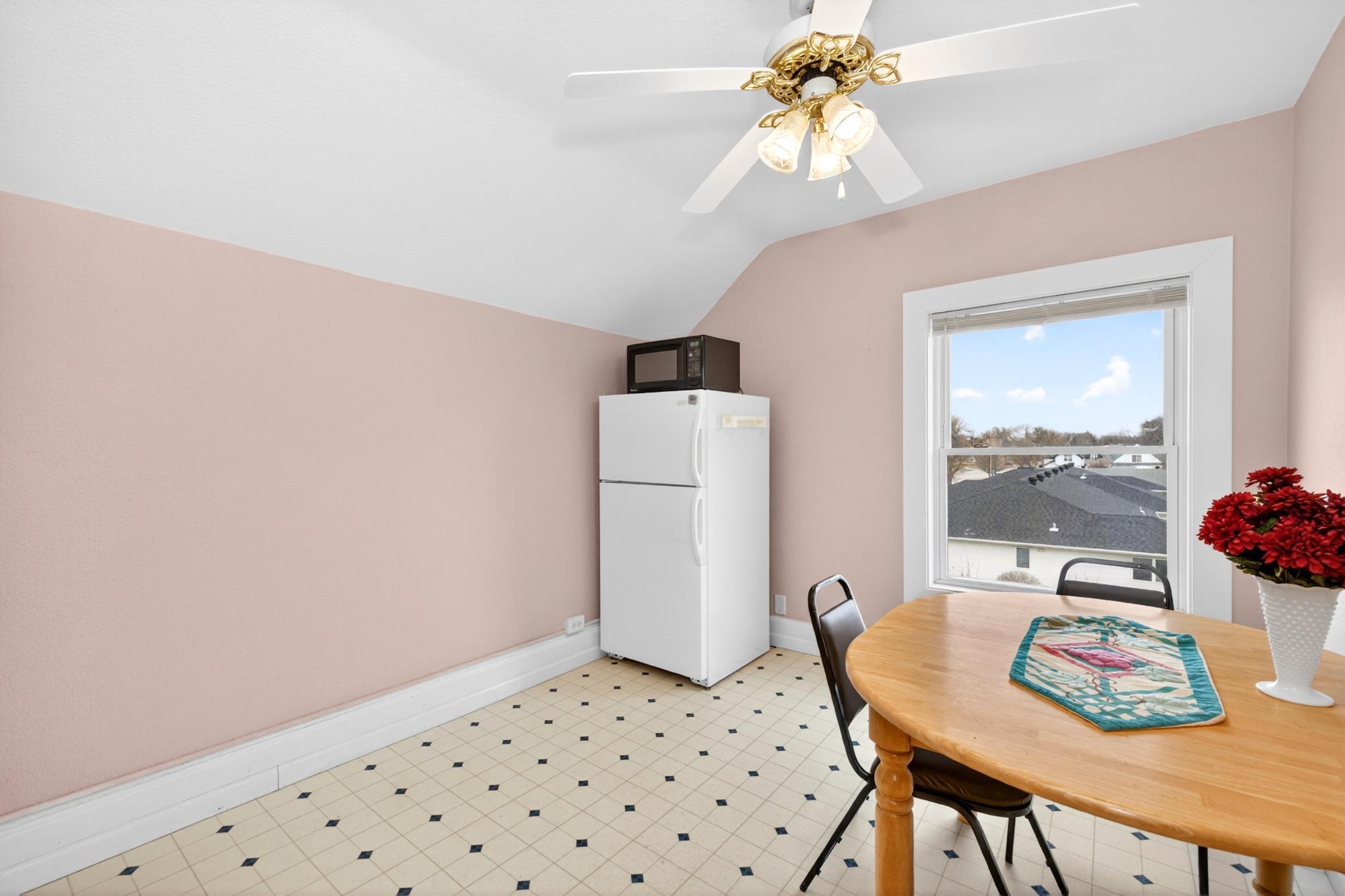 202 3rd Avenue Se Property Photo 16