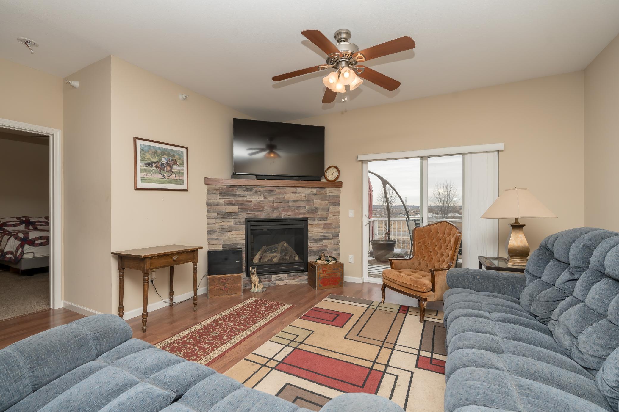 4129 Jarmann Lane Property Photo 9