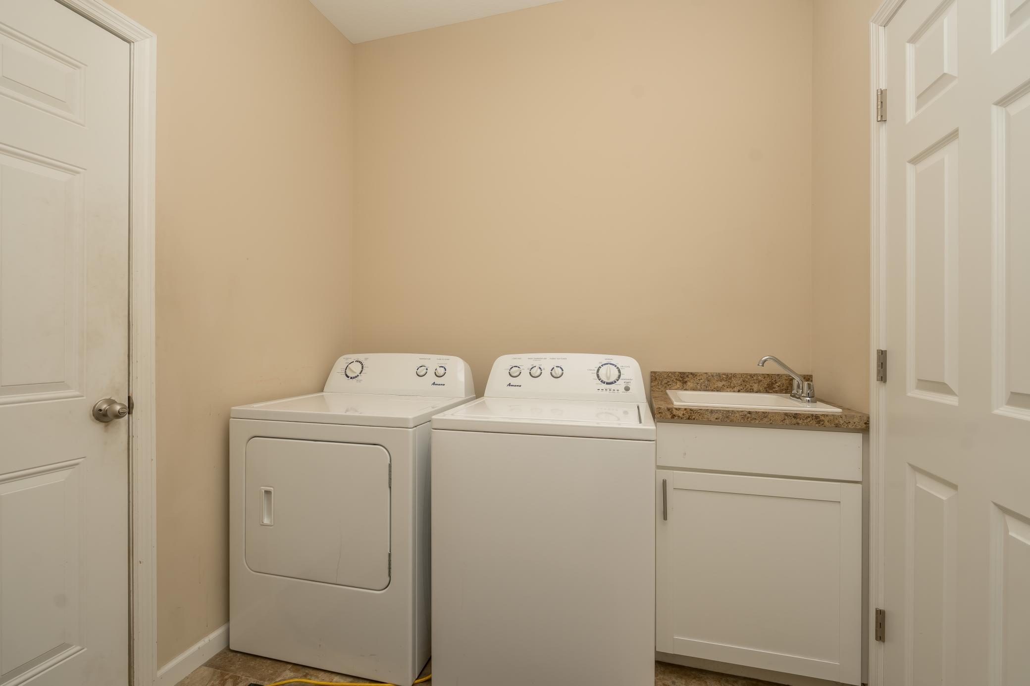 4129 Jarmann Lane Property Photo 18