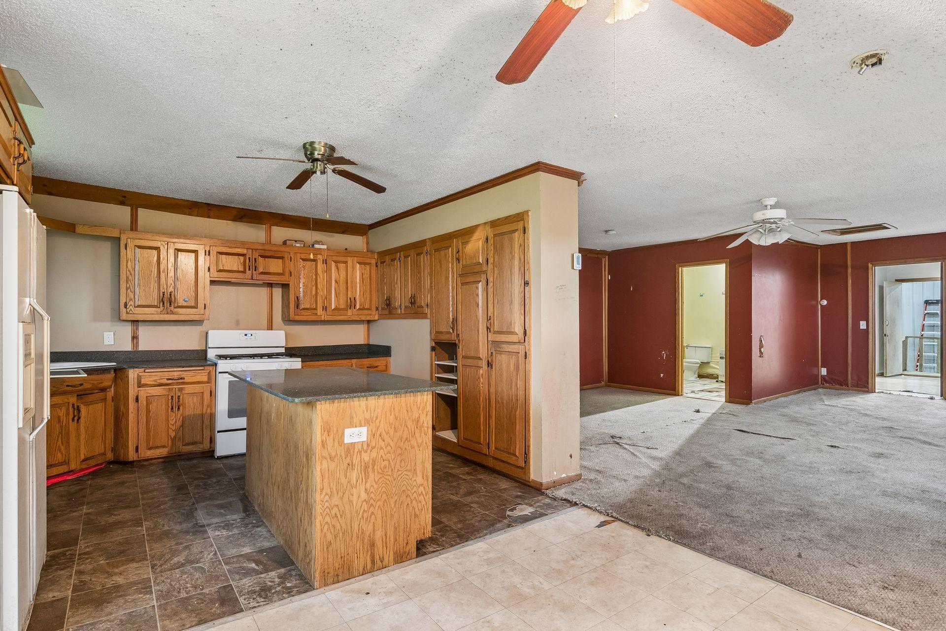 39606 230th Street Property Photo 27