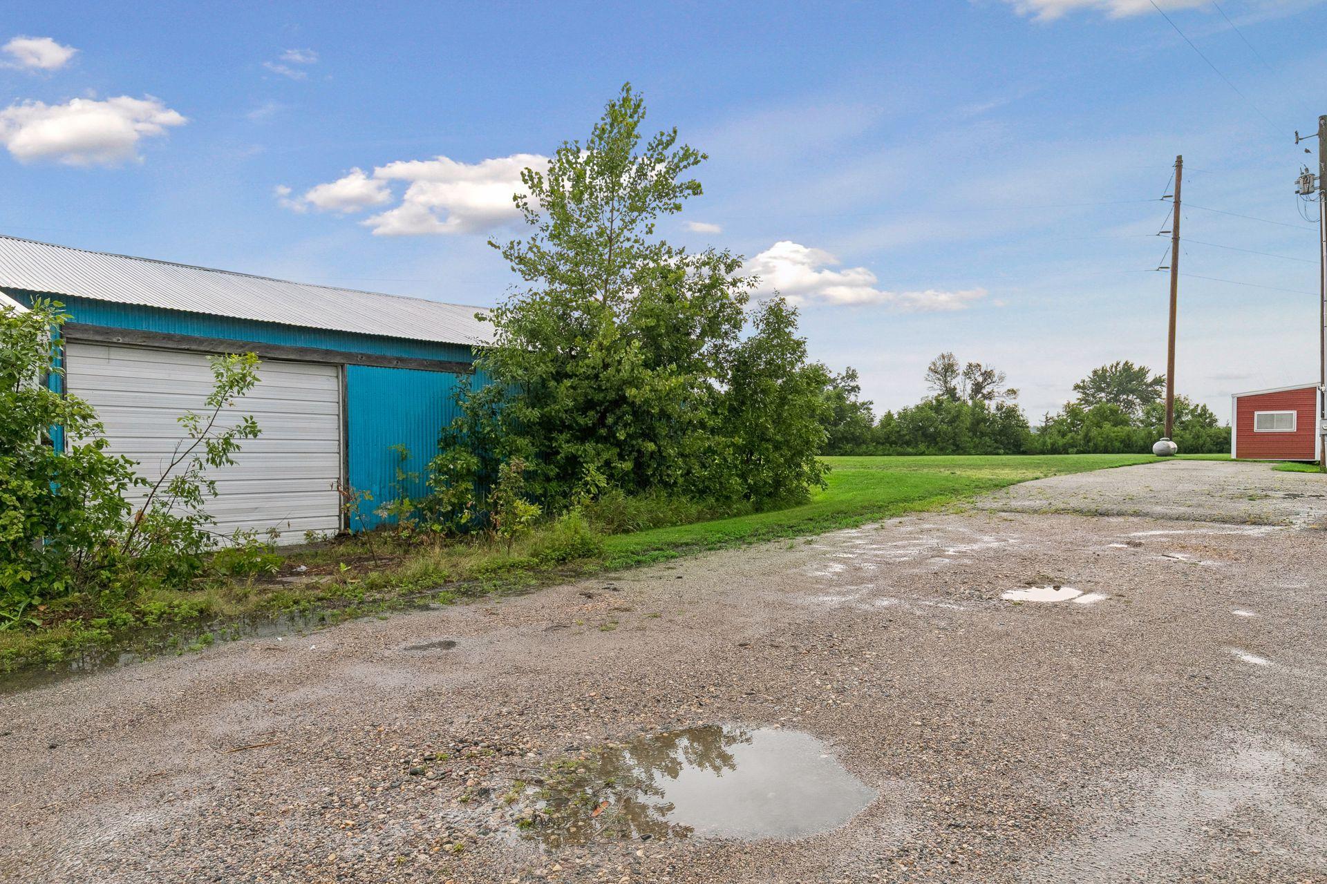 39606 230th Street Property Photo 29
