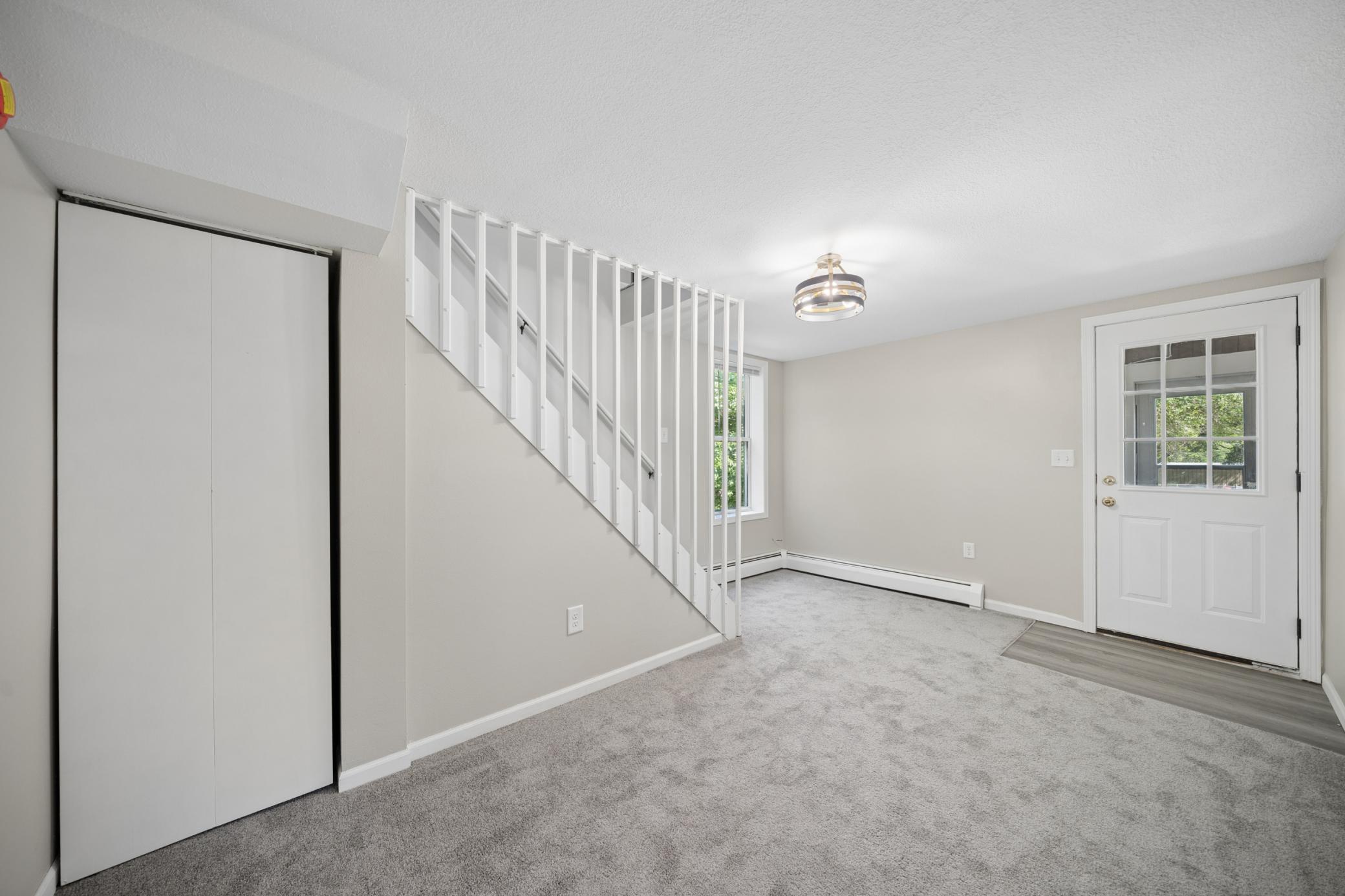 210 Willow Street Property Photo 8