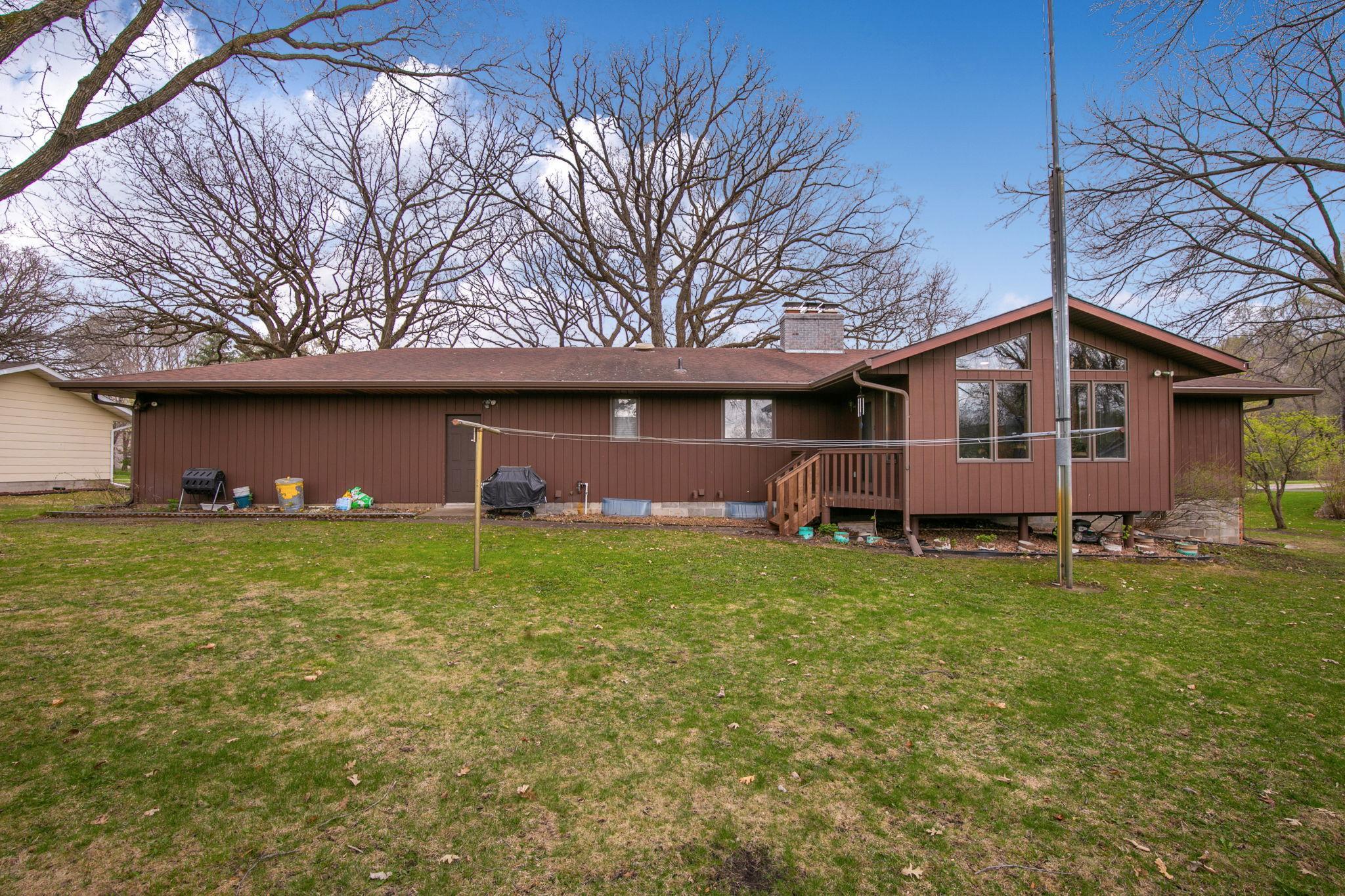 2426 Cooper Avenue S Property Photo 21