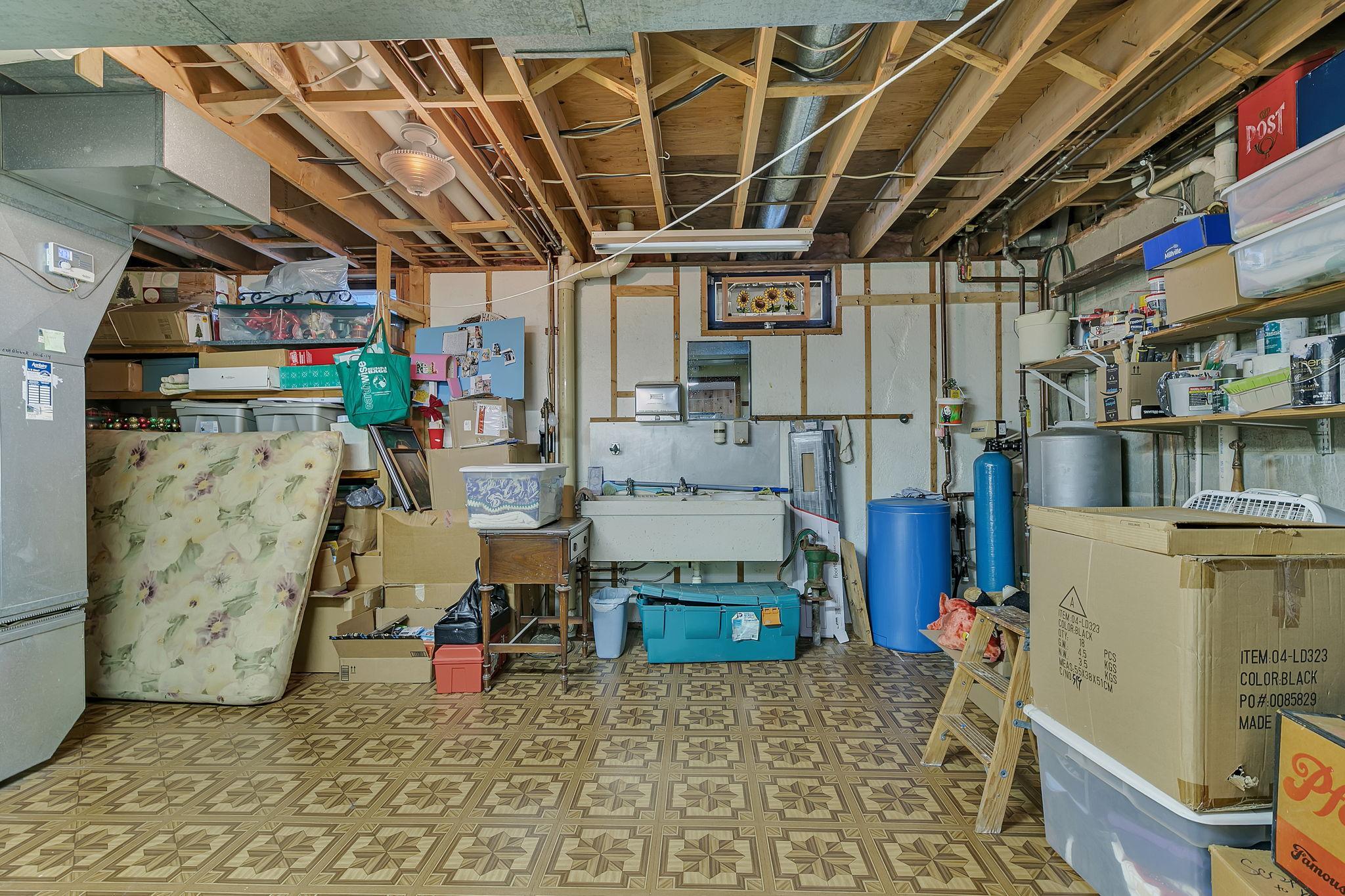 2426 Cooper Avenue S Property Photo 38