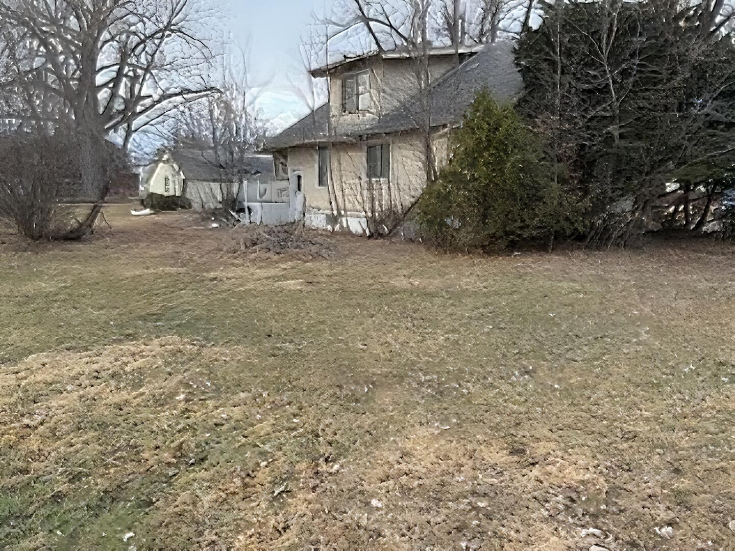 329 2nd Street N Property Photo 1