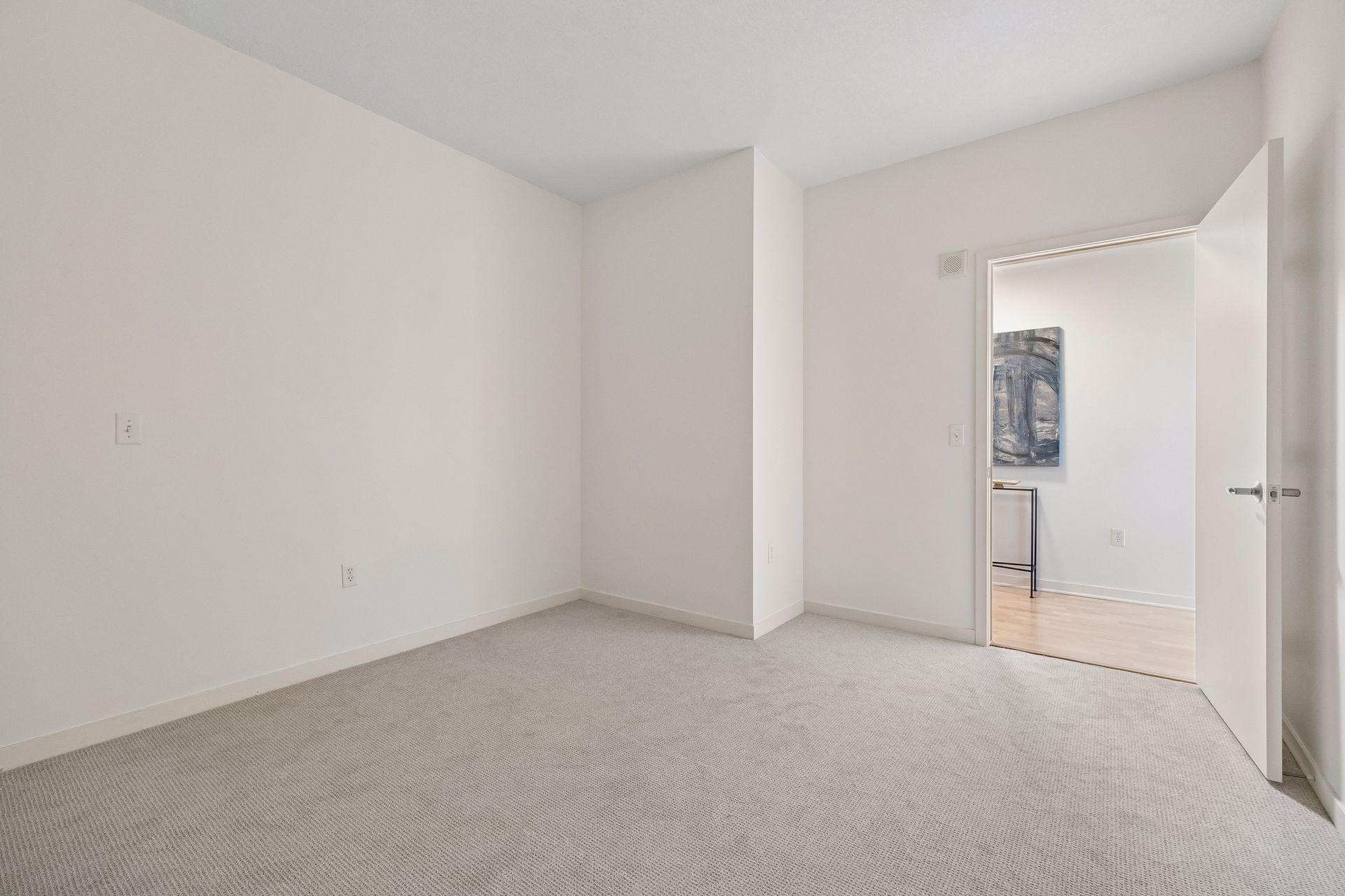 929 Portland Avenue 2007 Property Photo 16