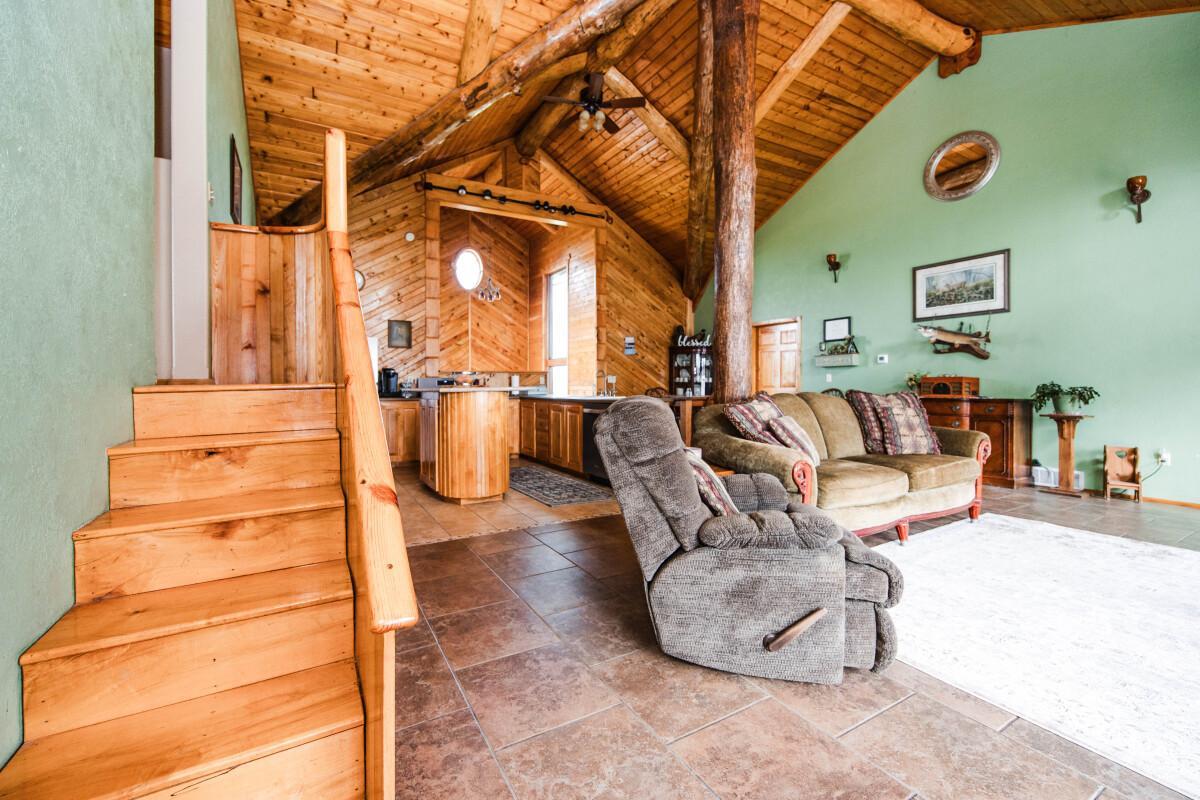 48484 Flicker Lane Property Photo 48