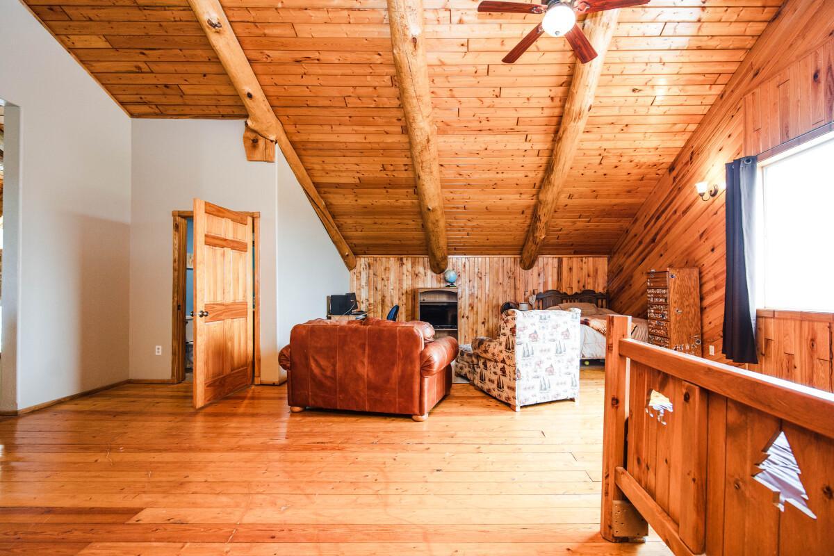 48484 Flicker Lane Property Photo 55