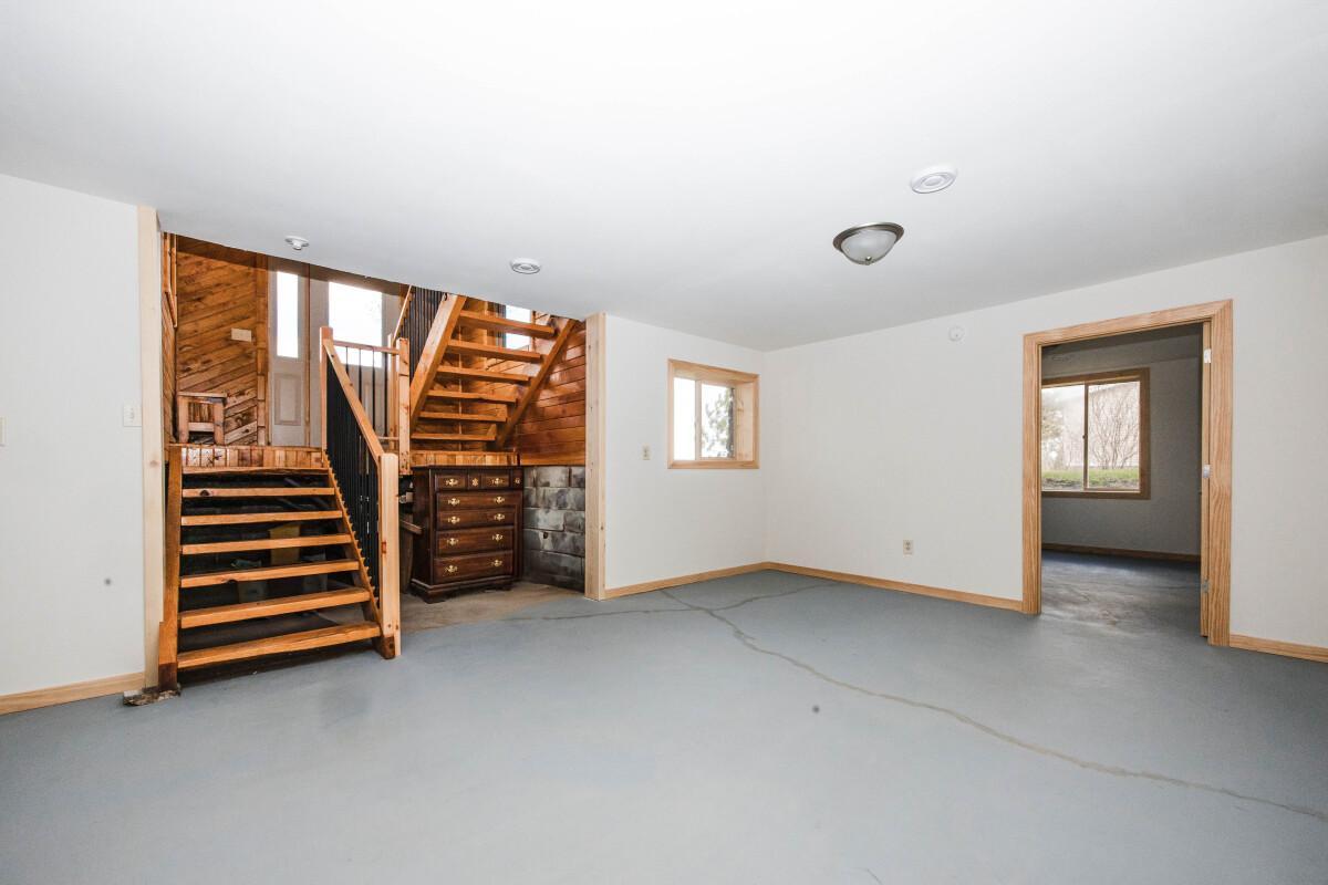 48484 Flicker Lane Property Photo 80