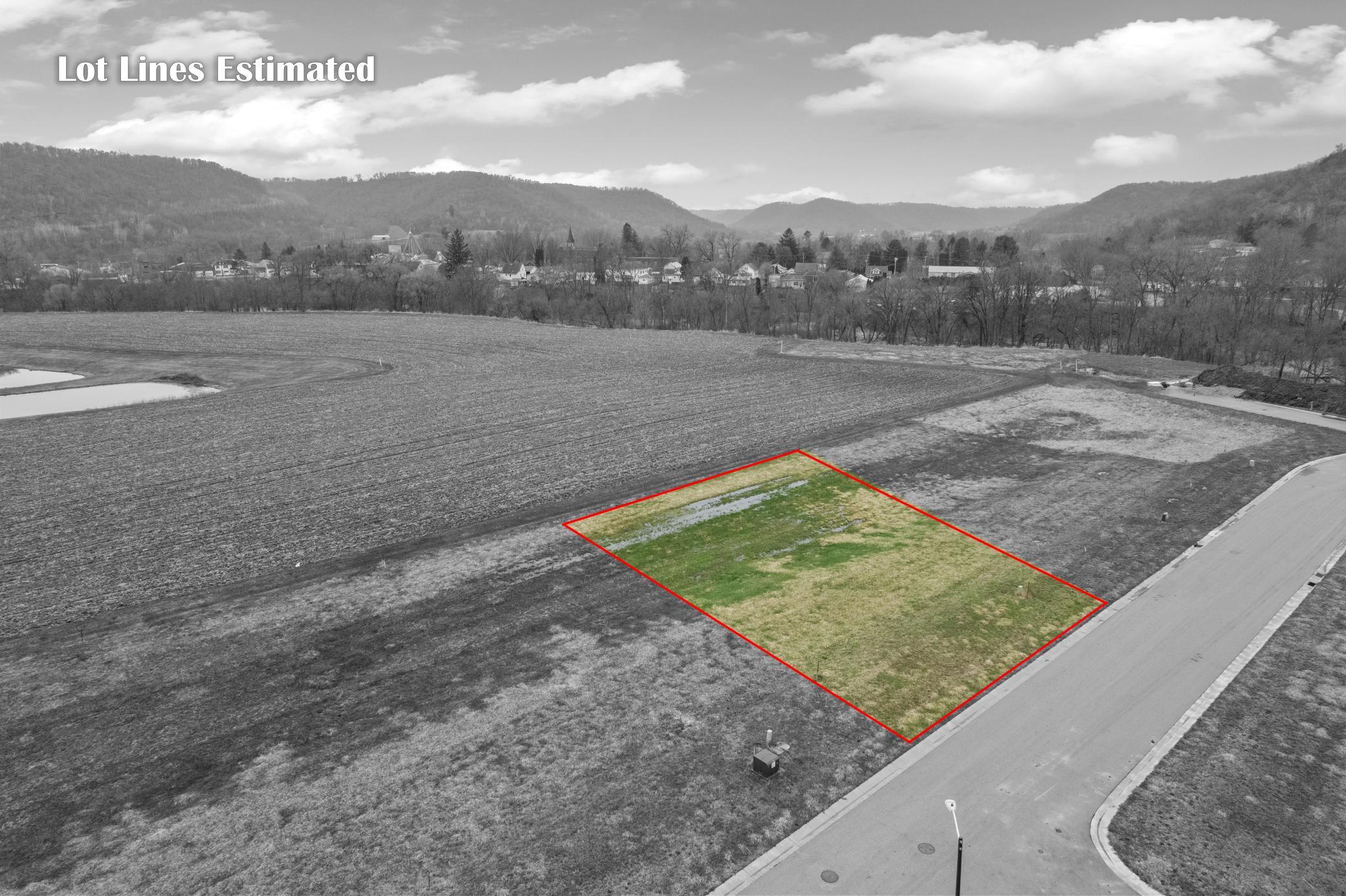 255 Pheasant Run Property Photo 3