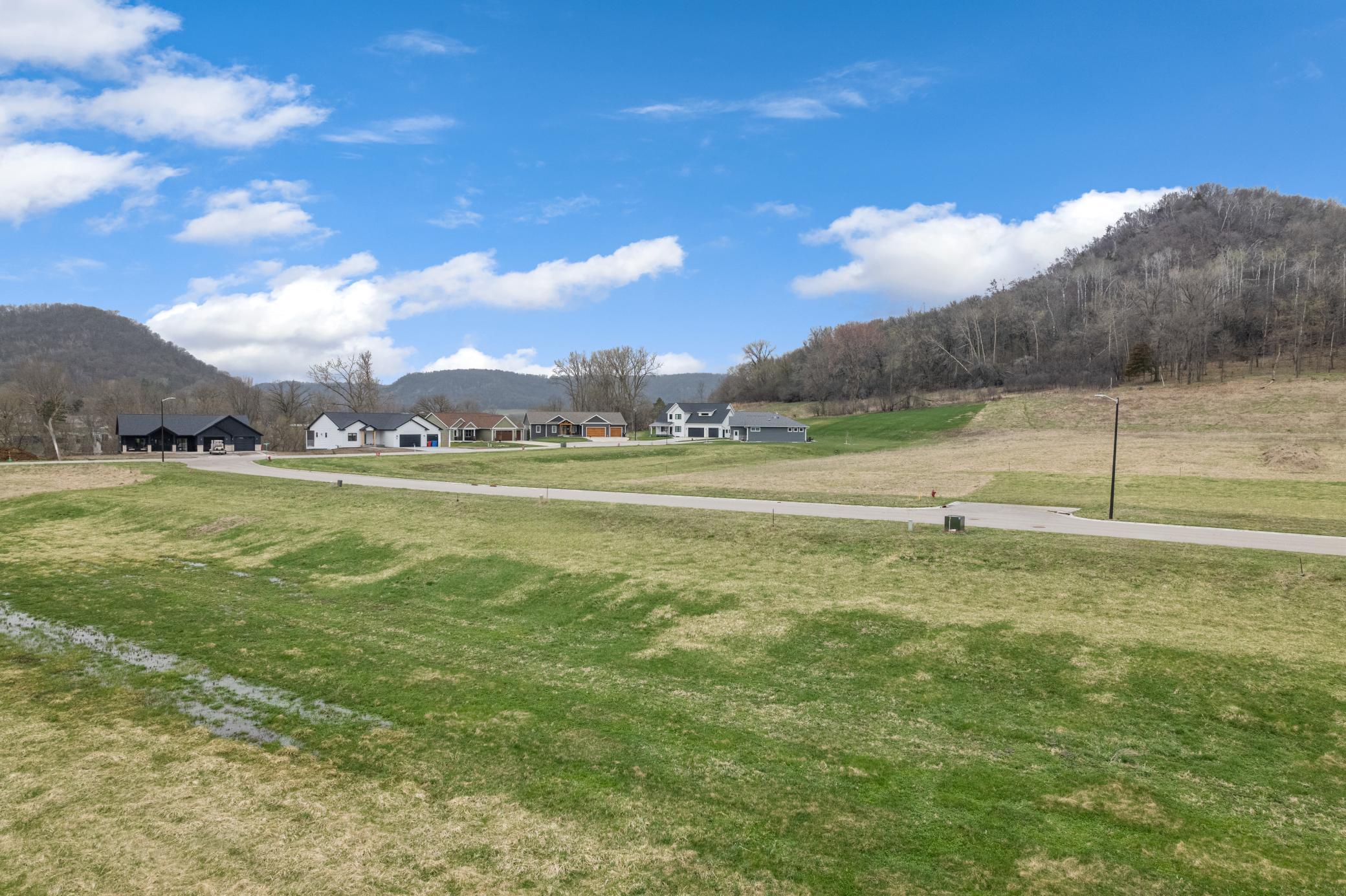 255 Pheasant Run Property Photo 7
