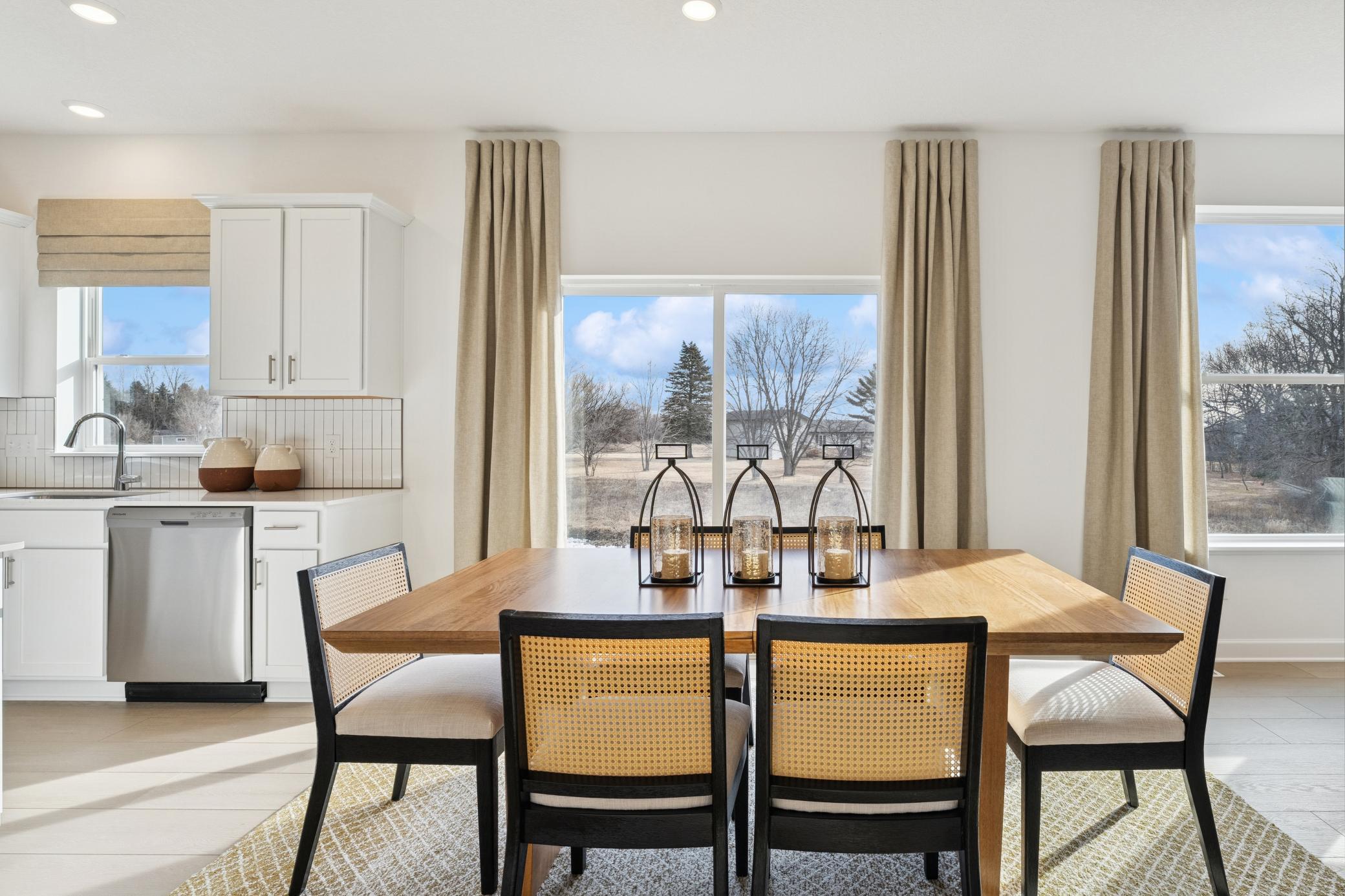 7058671 Property Photo 7