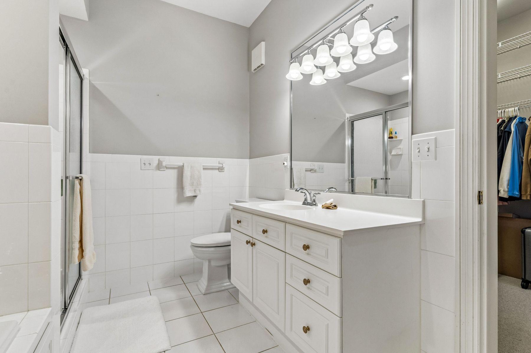 5000 Halifax Avenue S 107 Property Photo 7