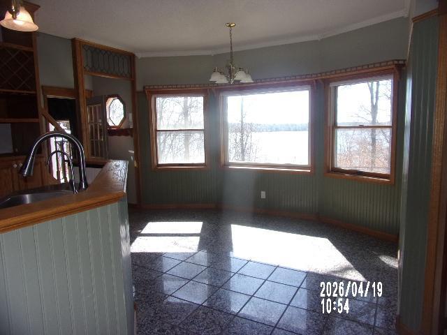 39050 Twin Lakes Rd Property Photo 9