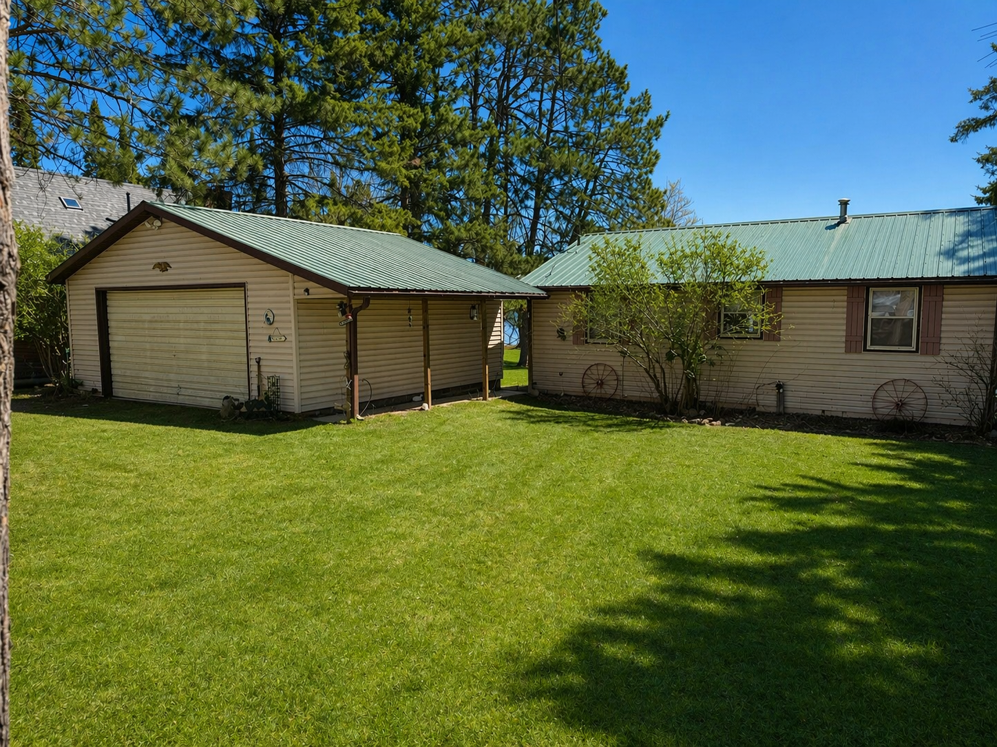 63768 Hannu Lane Property Photo 3