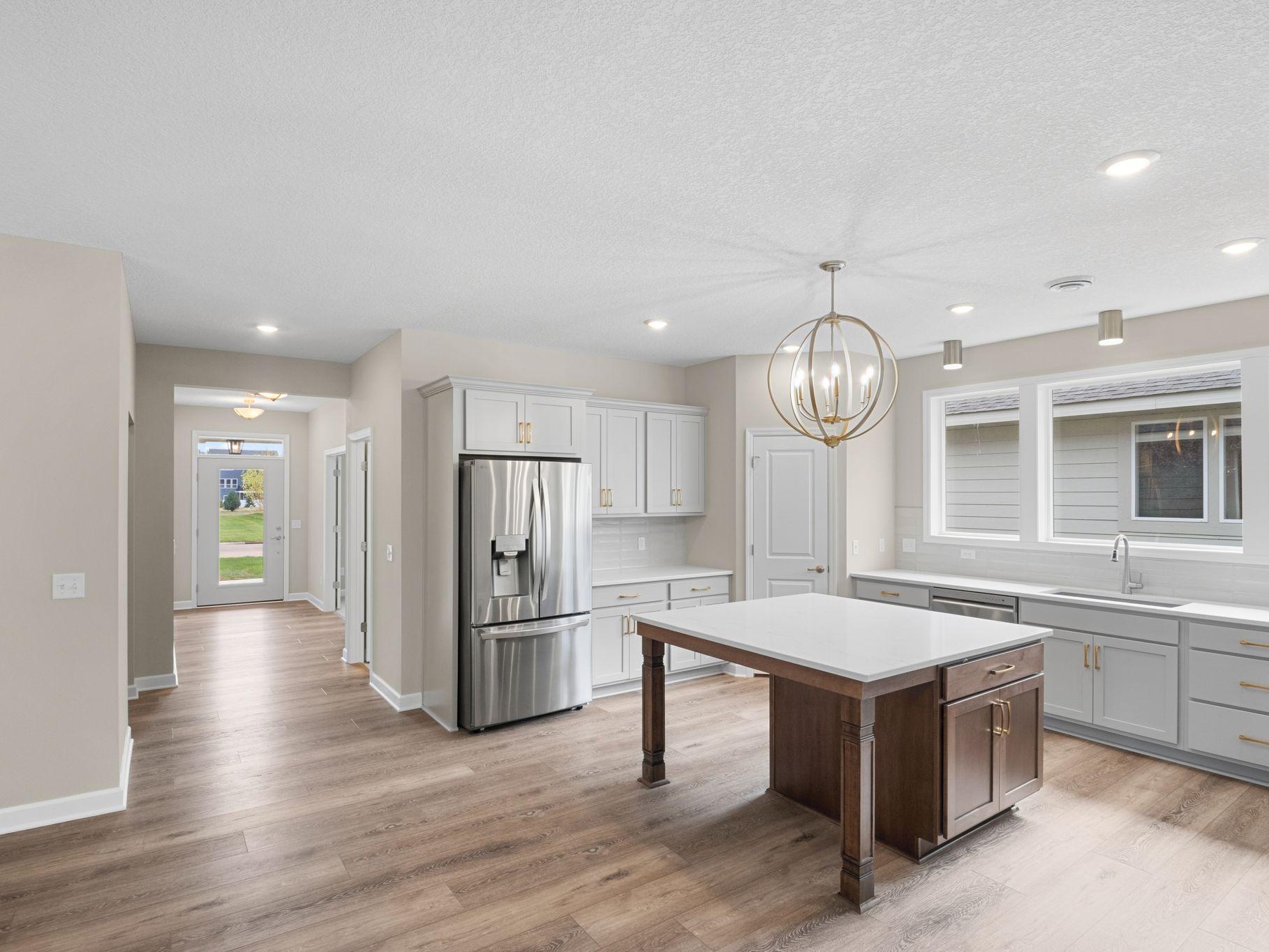 17717 Everest Avenue Property Photo 15