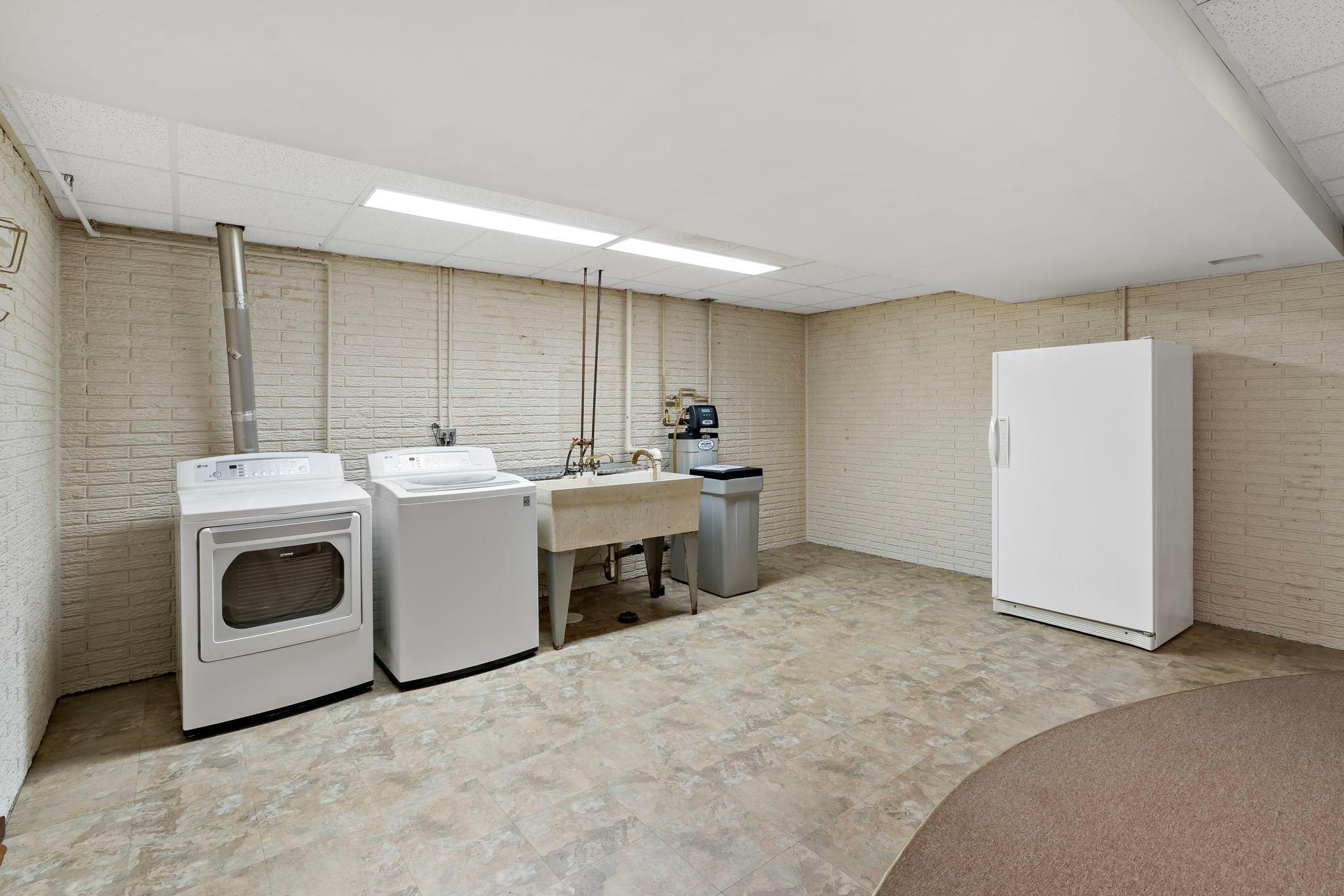6112 Jeffrey Lane Property Photo 35