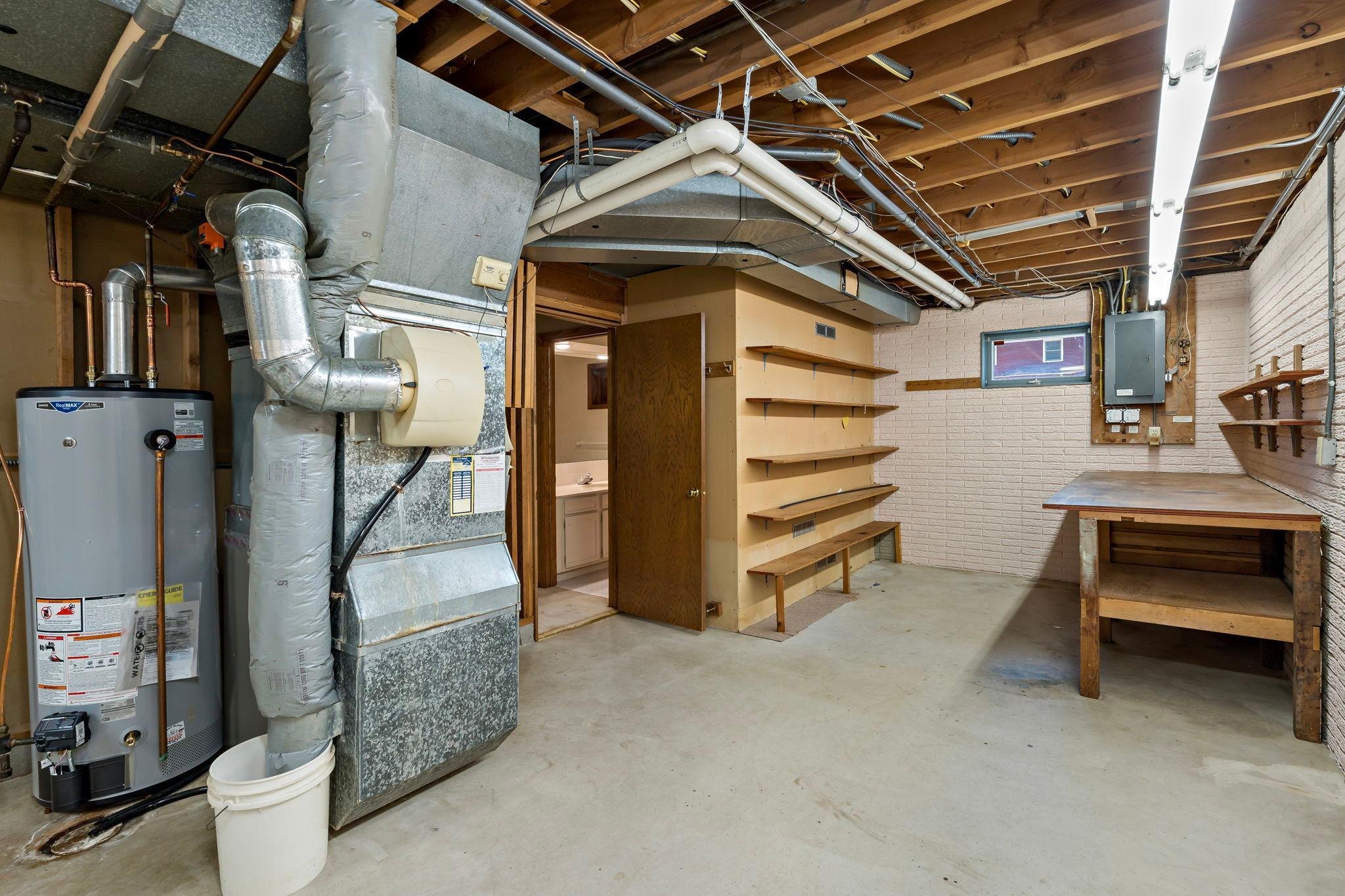 6112 Jeffrey Lane Property Photo 37