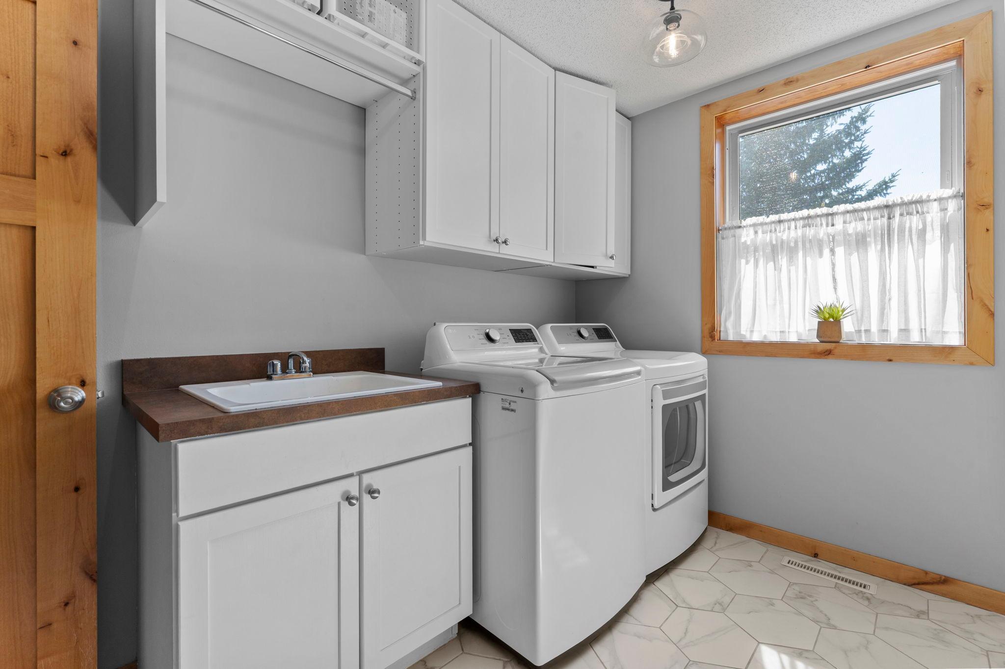 10697 106th Avenue N Property Photo 15