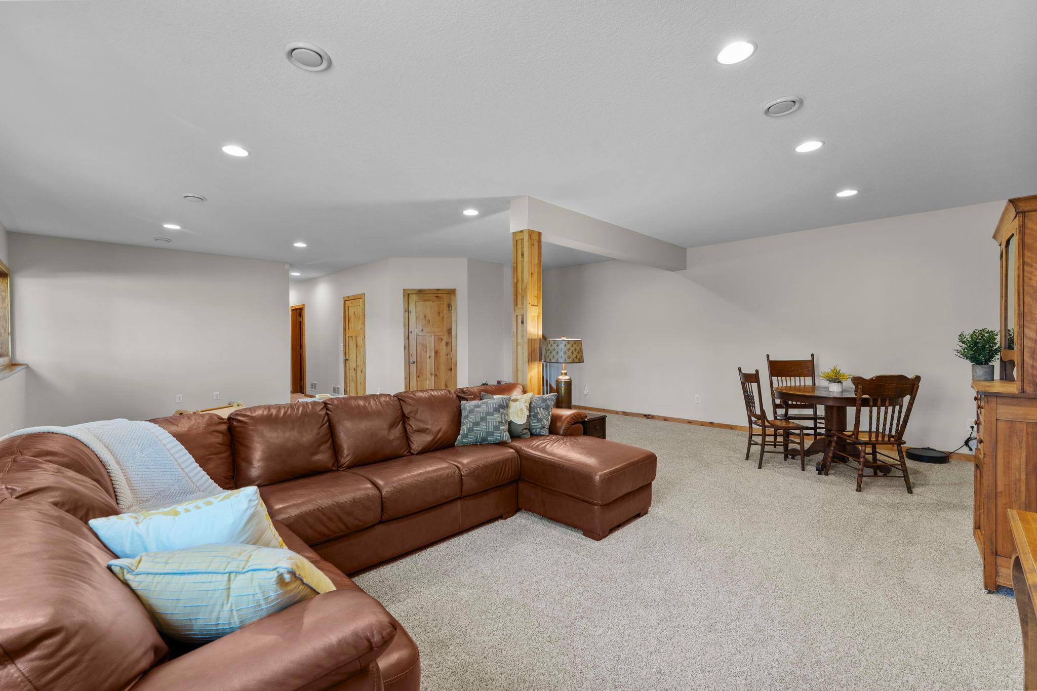10697 106th Avenue N Property Photo 26