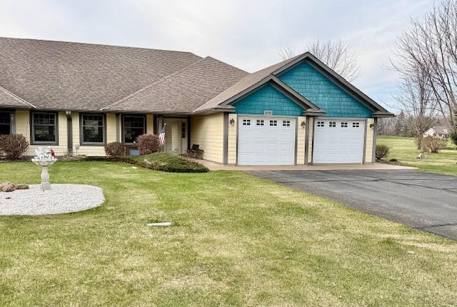2015 Highland Circle E Property Photo 1