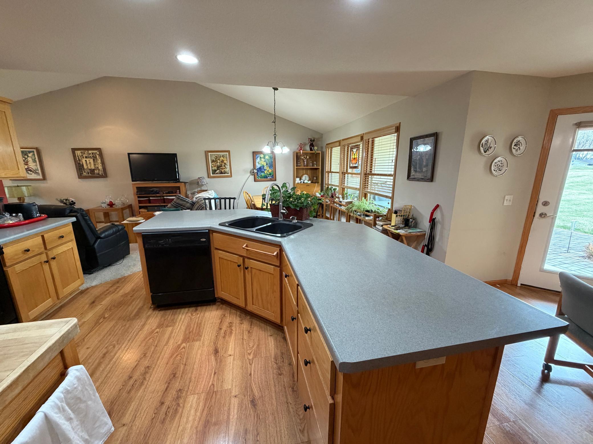 2015 Highland Circle E Property Photo 11