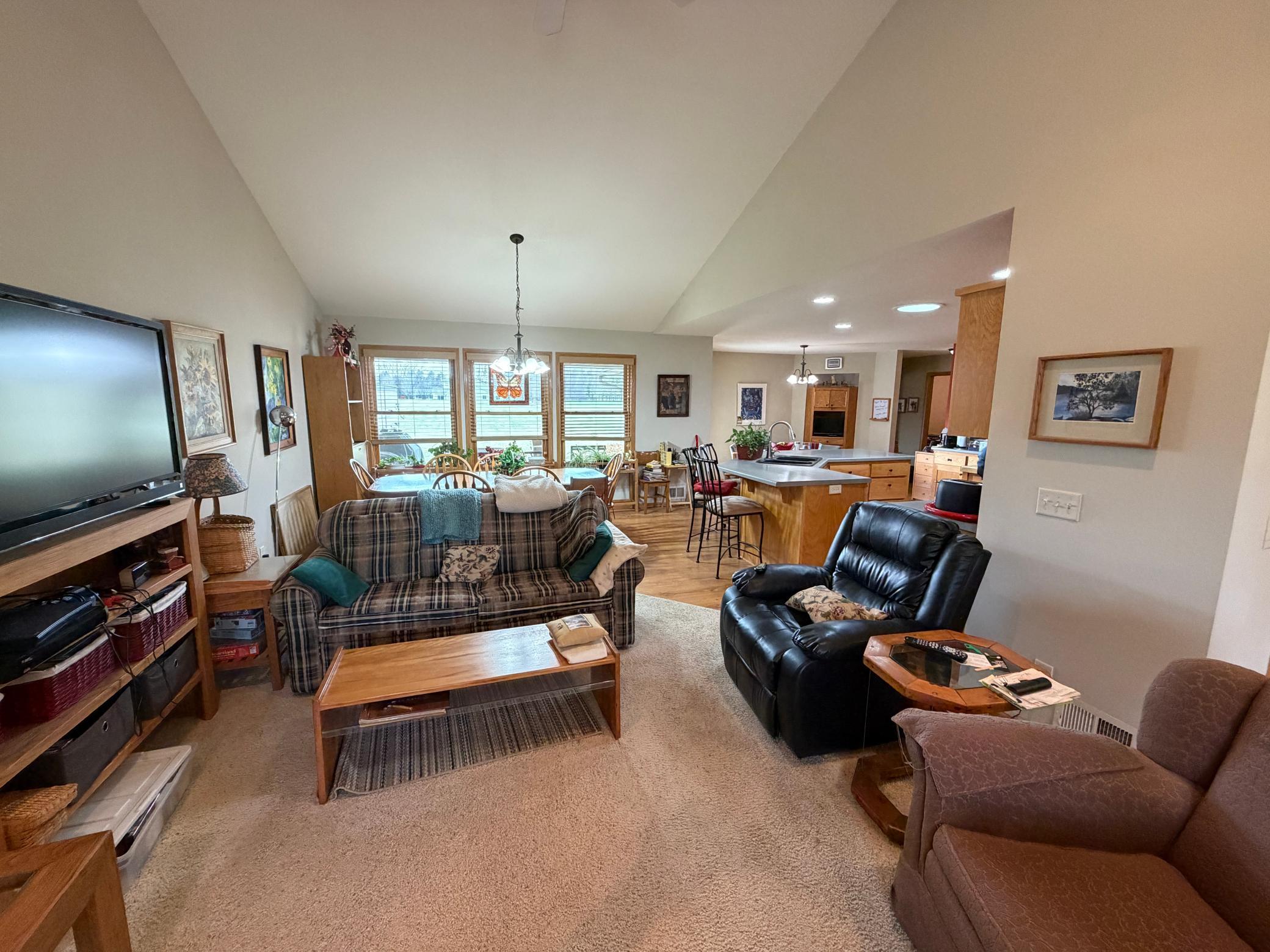 2015 Highland Circle E Property Photo 17