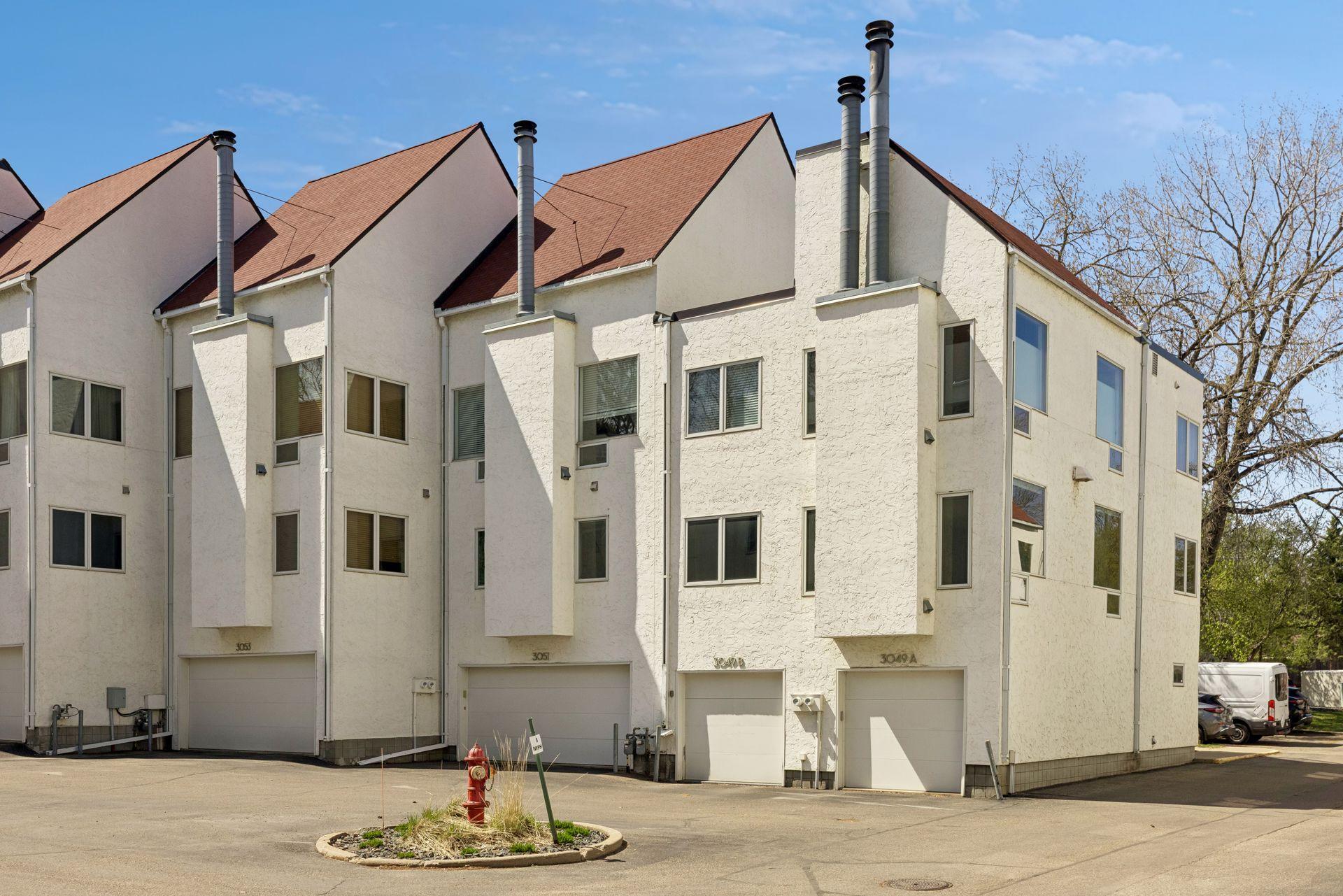 3049 Lake Shore Drive A Property Photo