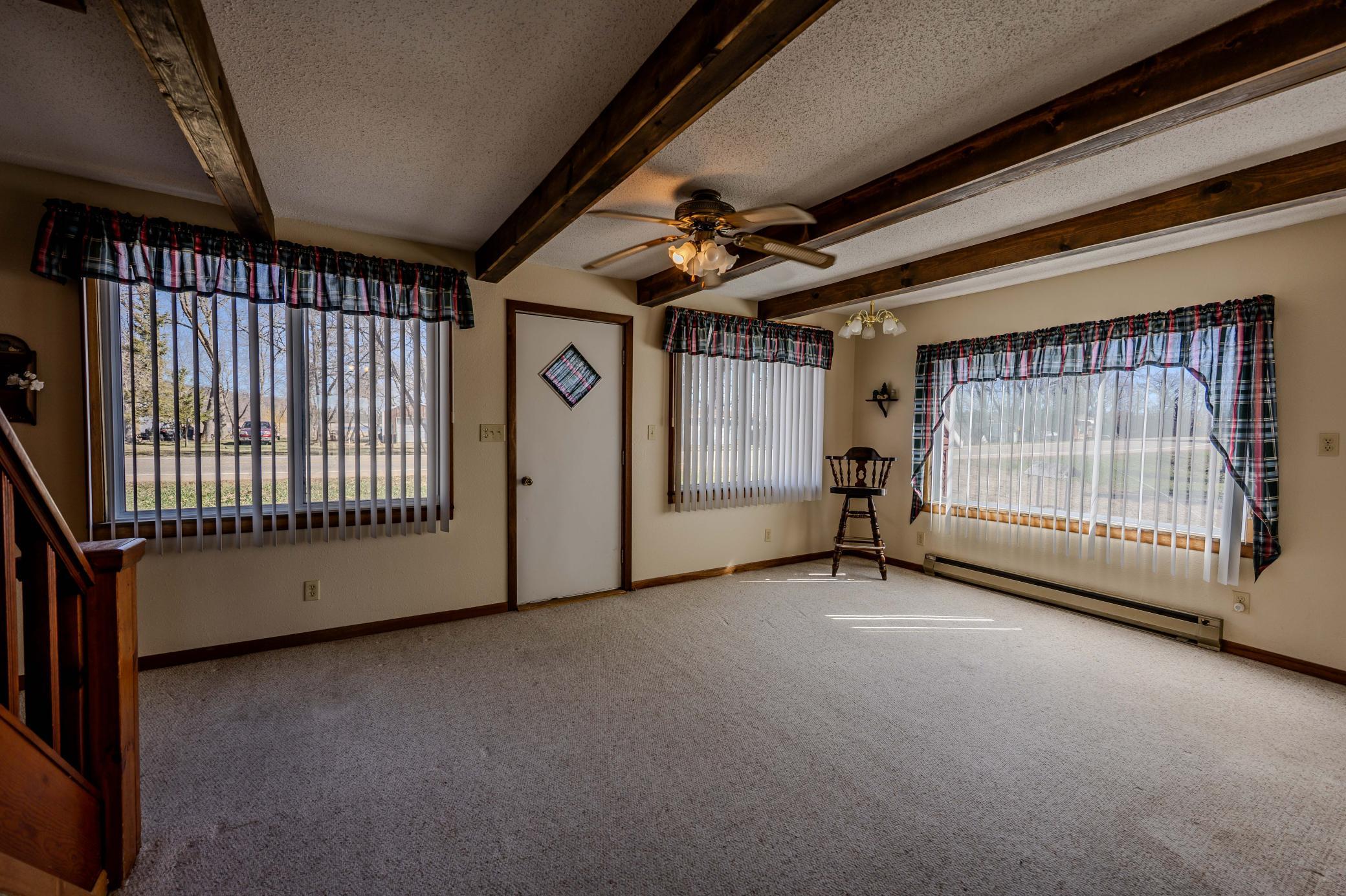 39584 Twin Lakes Road Property Photo 6