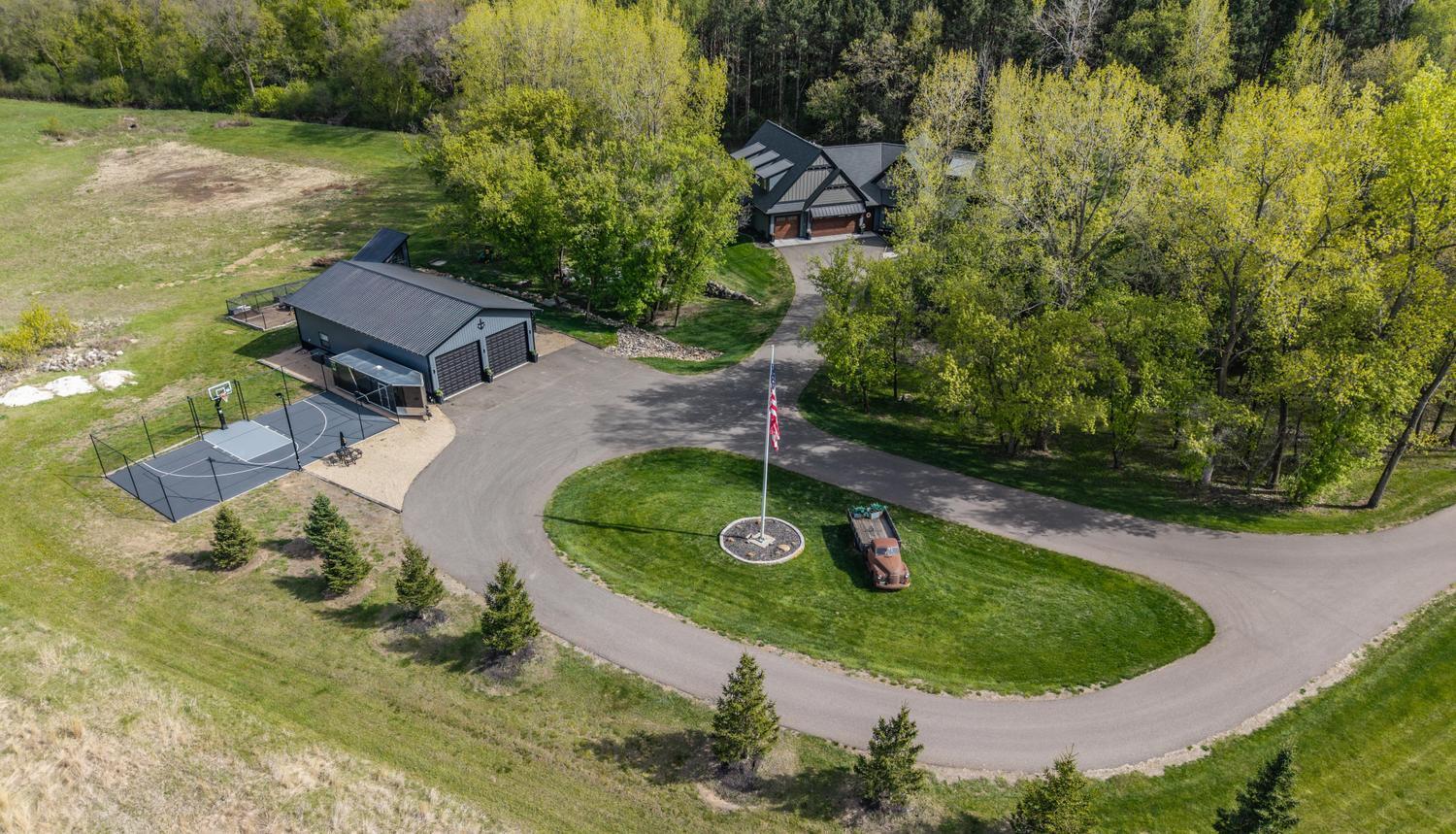 5211 Trading Post Trail S Property Photo 11