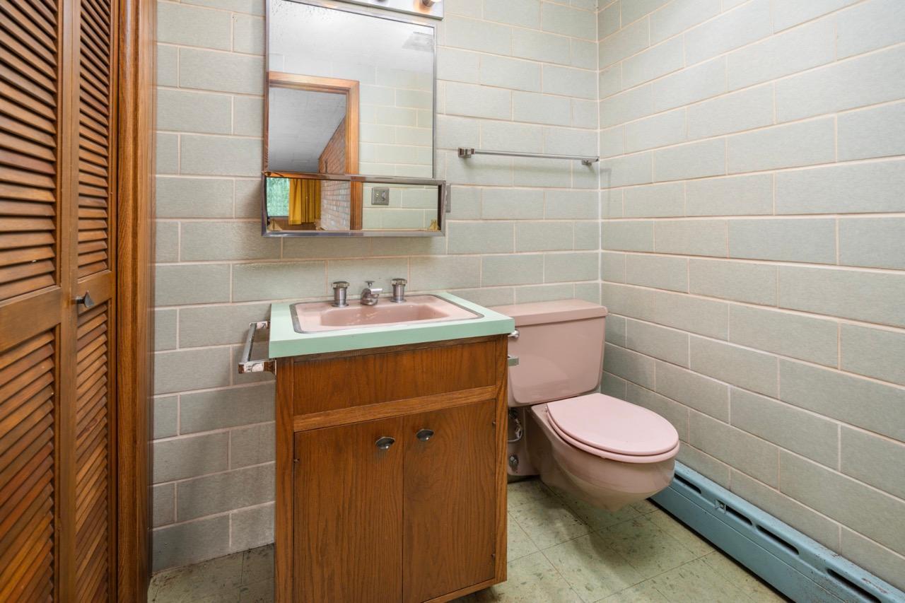 1700 Hillcrest Road Property Photo 28