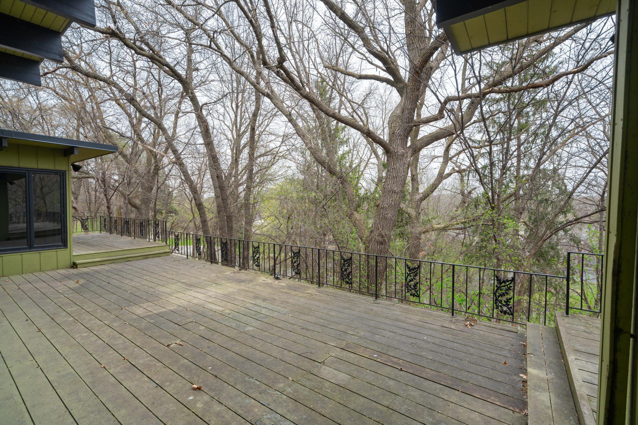 1700 Hillcrest Road Property Photo 37