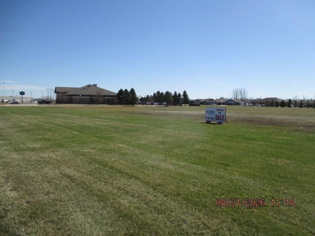 1884 210 Drive Property Photo 3
