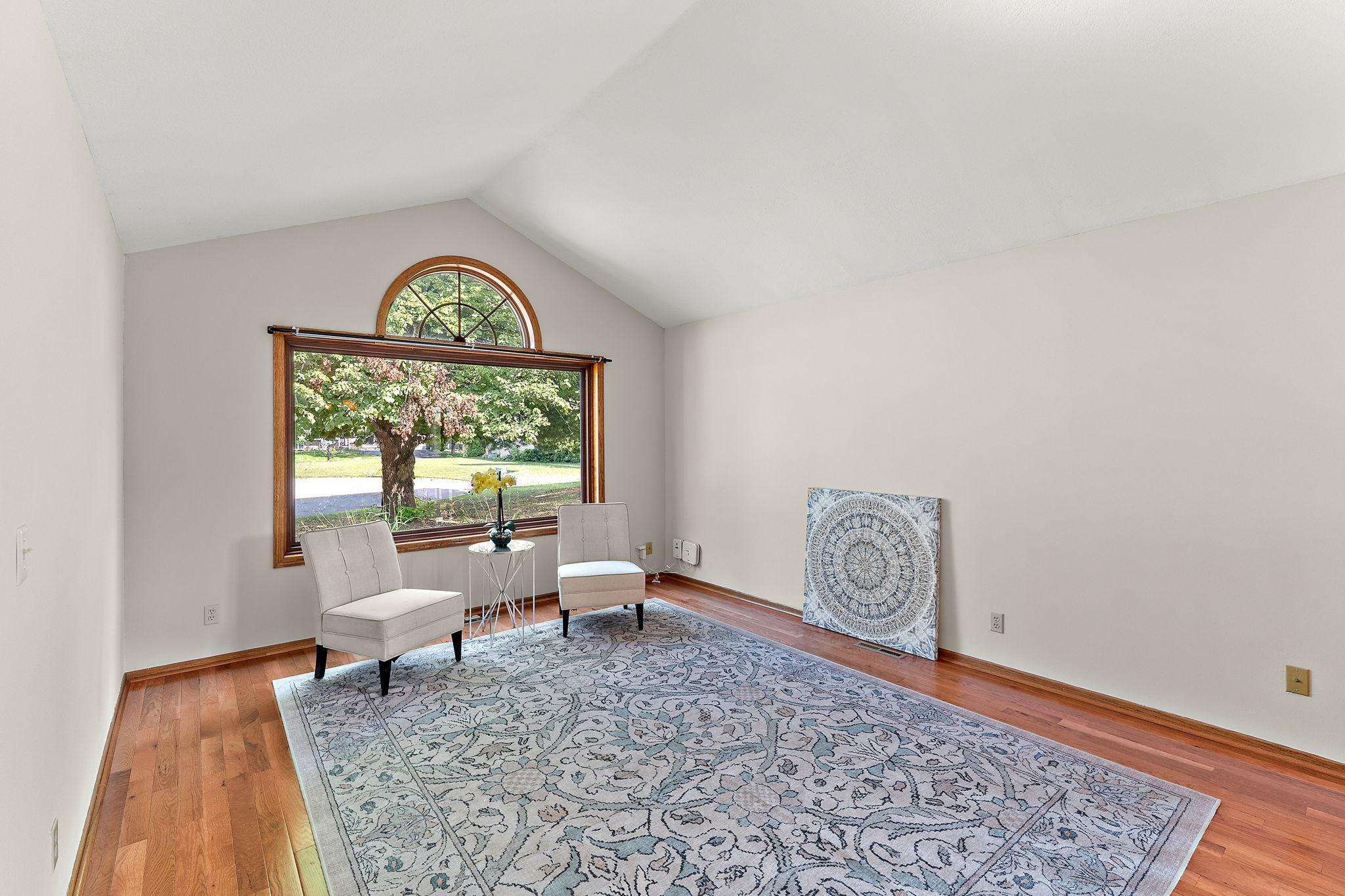 2330 Overlook Circle E Property Photo 10
