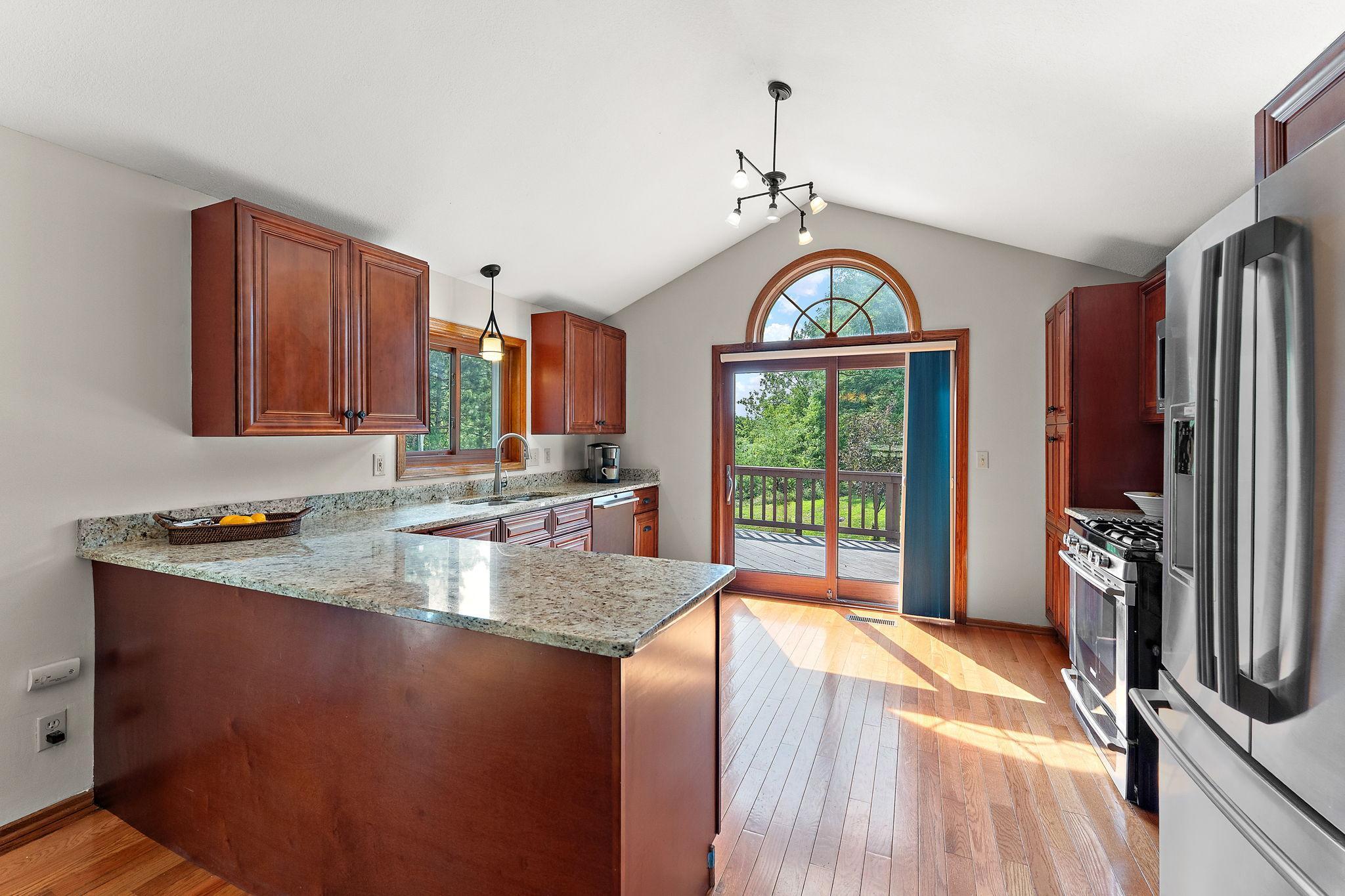 2330 Overlook Circle E Property Photo 13