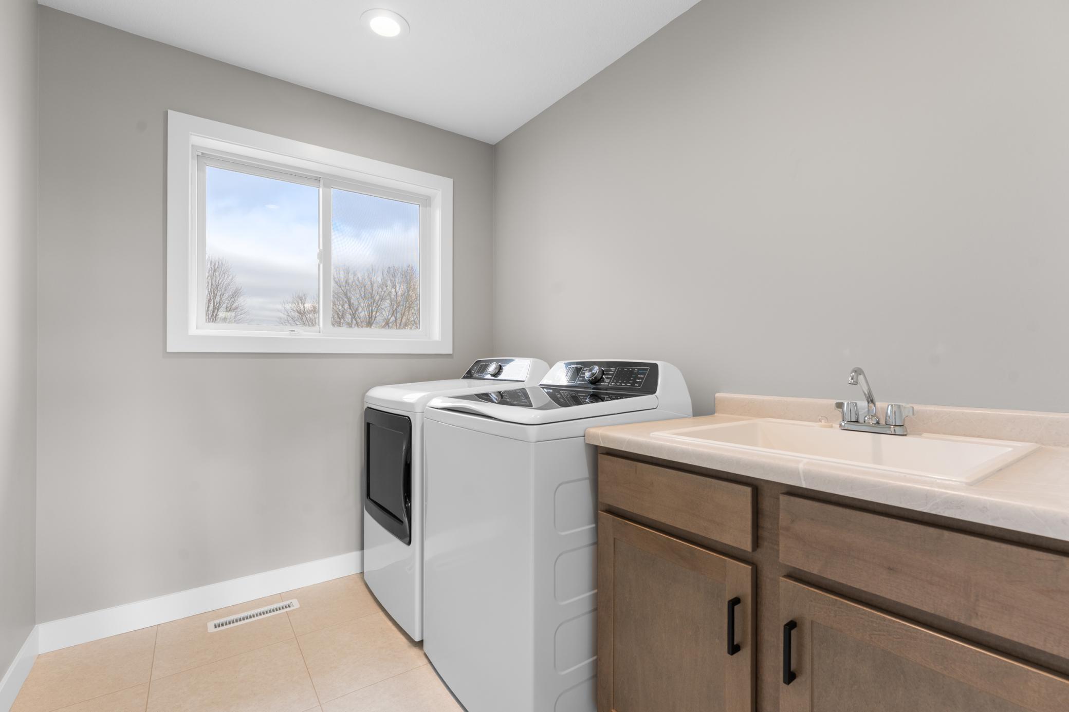 4963 Noble Drive Nw Property Photo 17