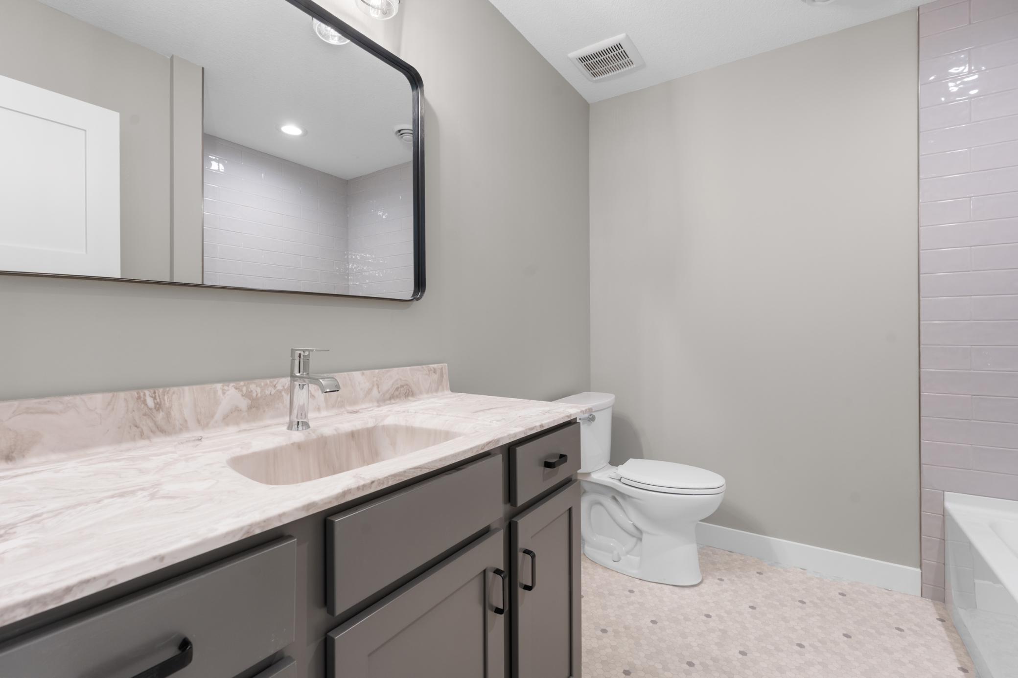 4963 Noble Drive Nw Property Photo 25