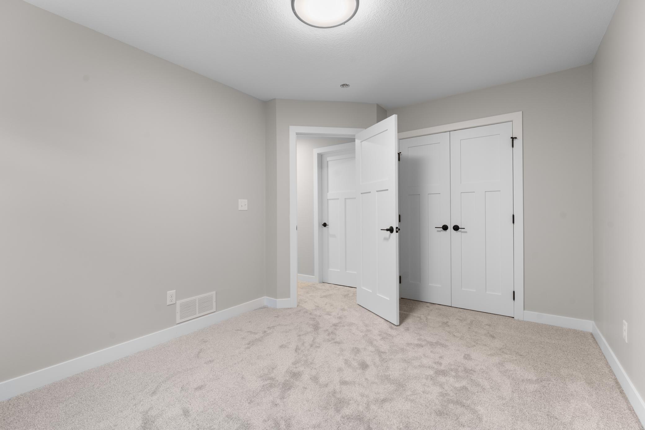 4963 Noble Drive Nw Property Photo 28