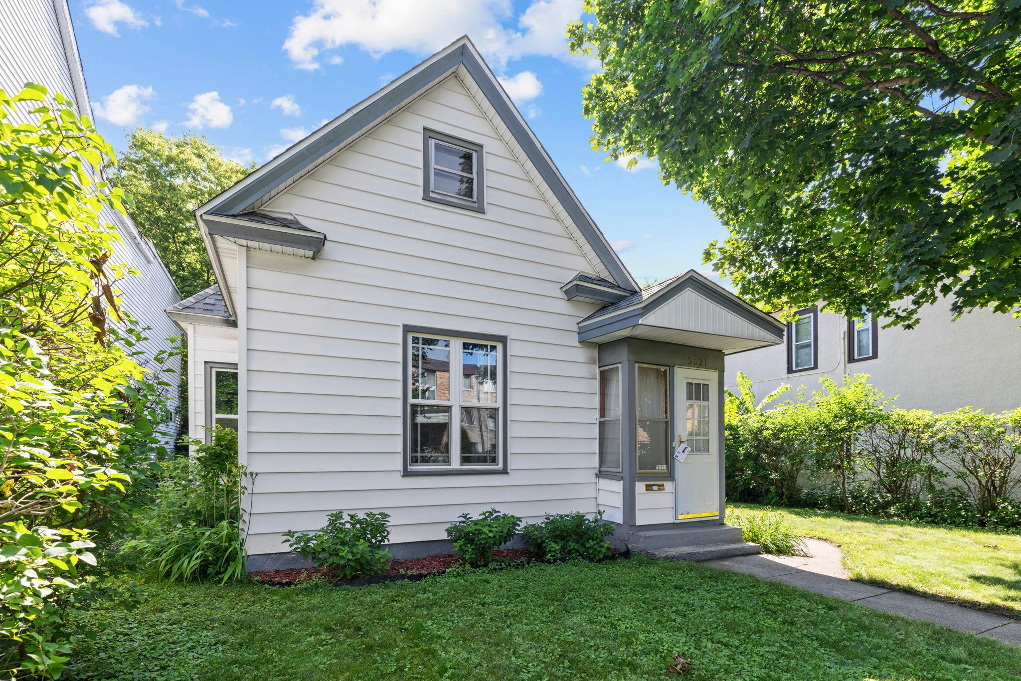 3321 Longfellow Avenue Property Photo 4