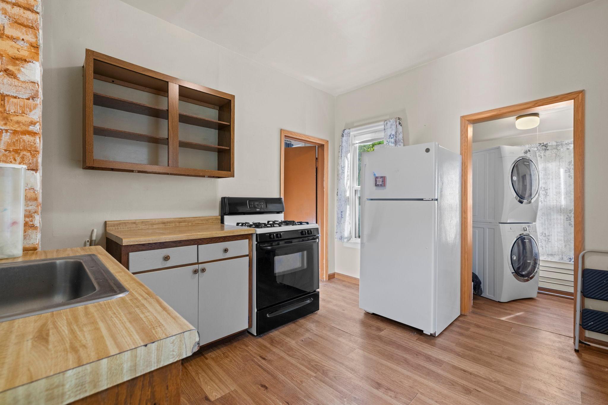 3321 Longfellow Avenue Property Photo 17