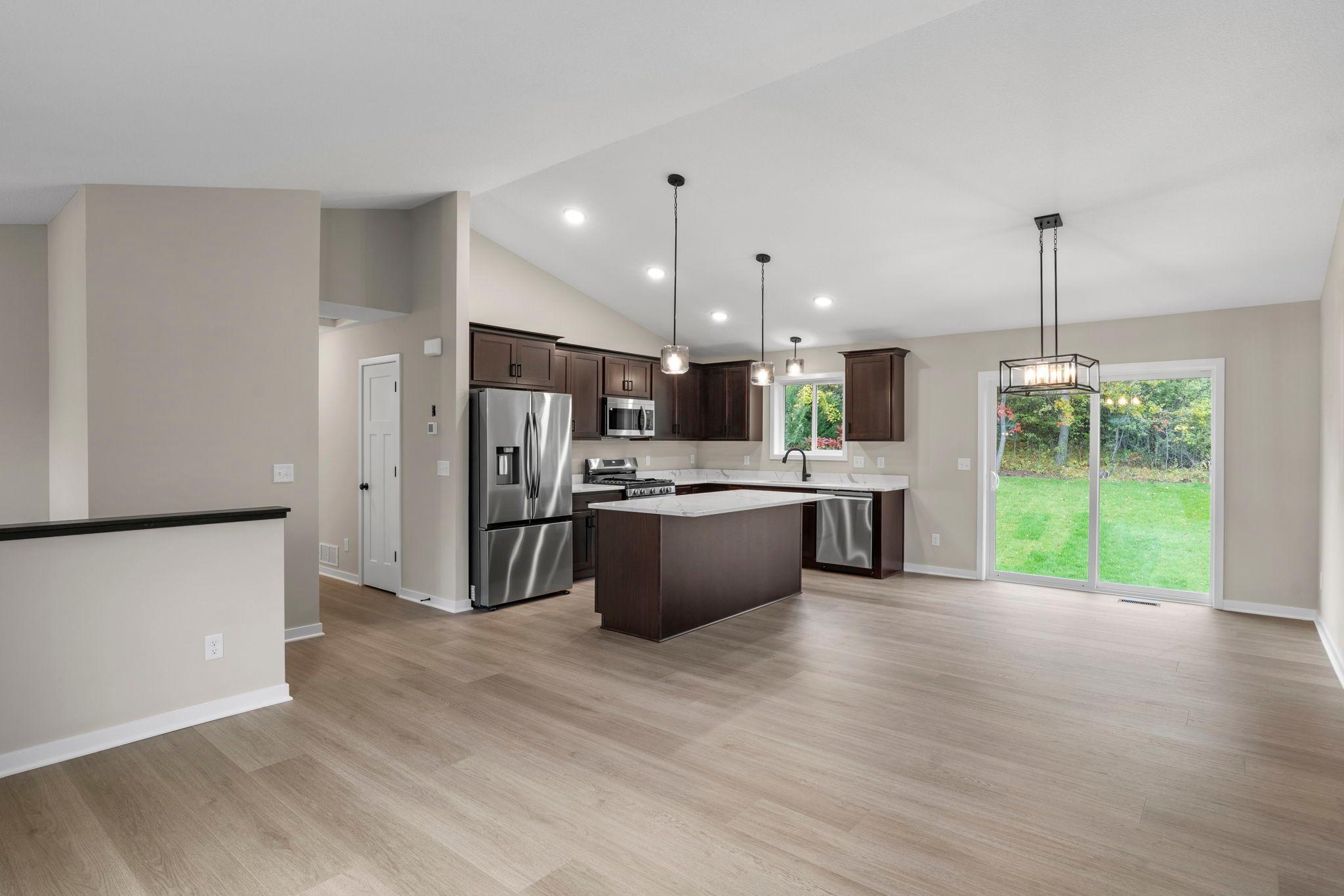 13036 12th Avenue Property Photo 6