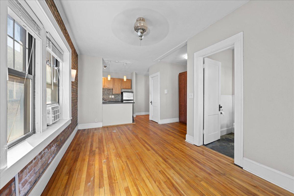 1901 Stevens Avenue 307 Property Photo 16
