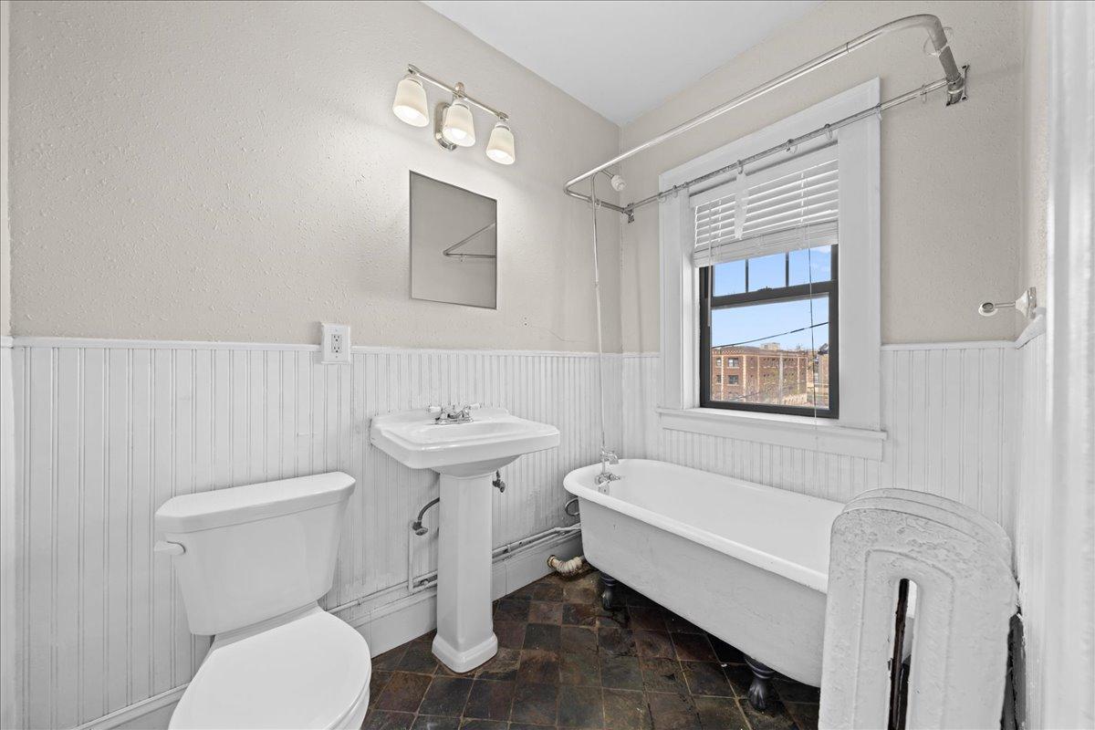 1901 Stevens Avenue 307 Property Photo 19