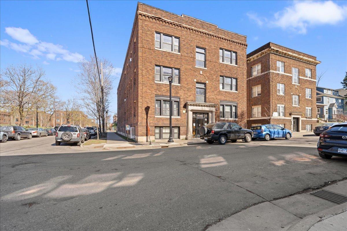 1901 Stevens Avenue 307 Property Photo 22