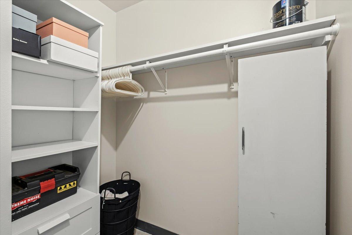 500 Robert Street N 216 Property Photo 15