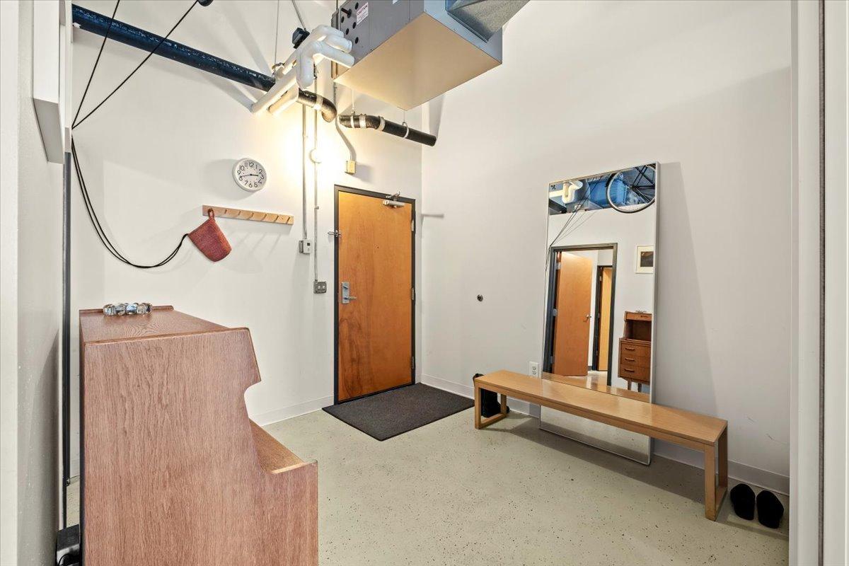 500 Robert Street N 216 Property Photo 17