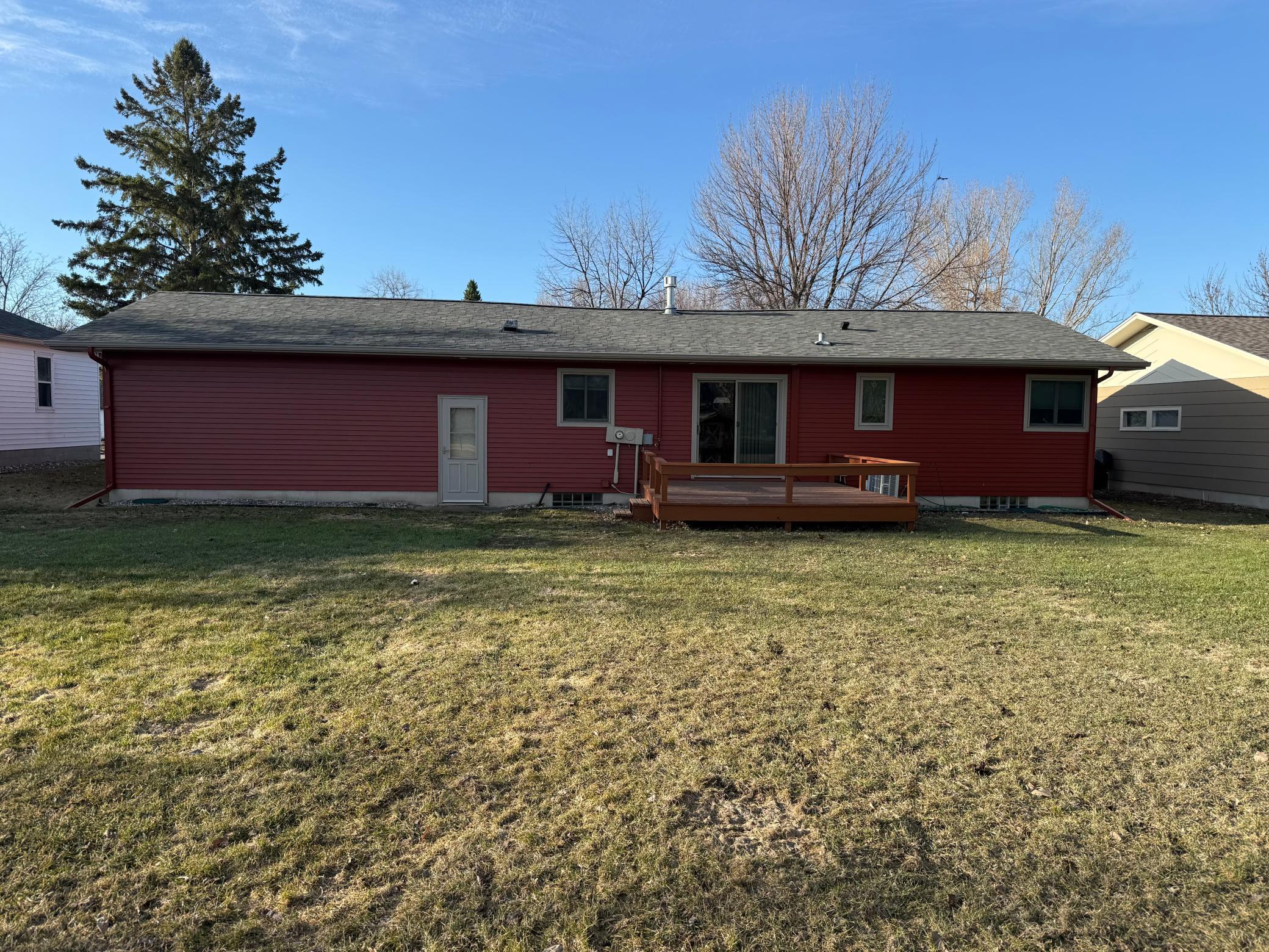 404 4th Avenue W Property Photo 2
