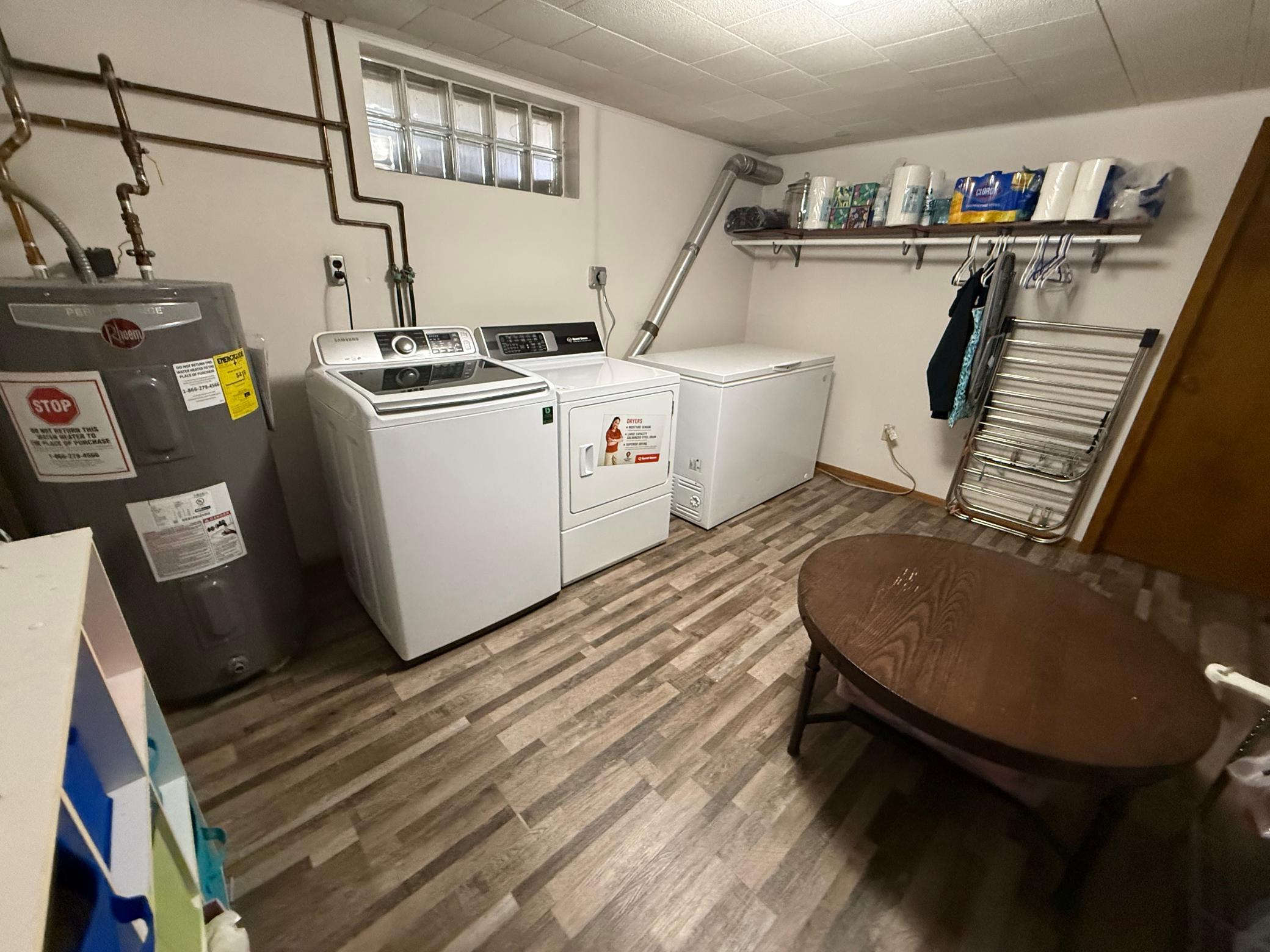 404 4th Avenue W Property Photo 26