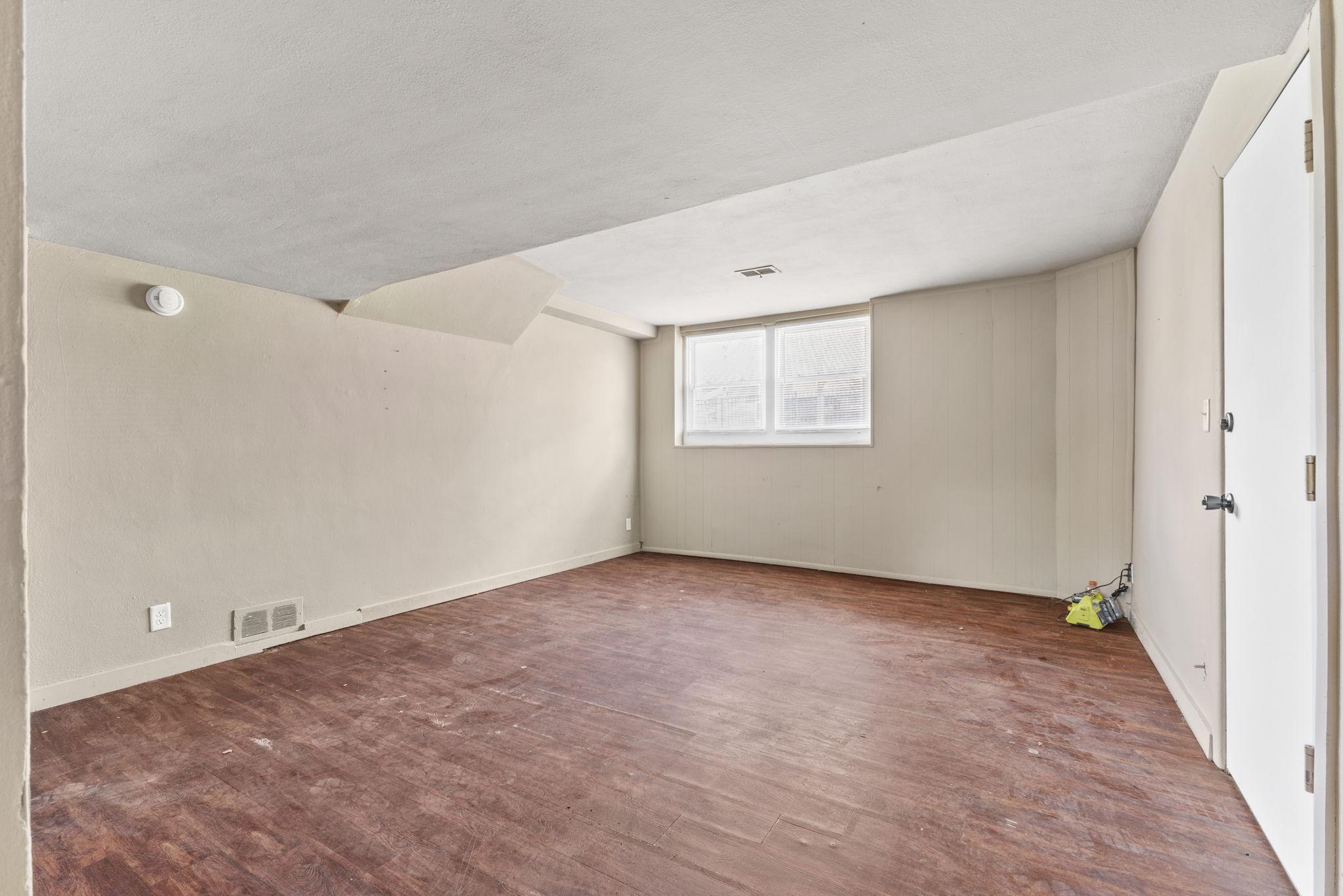 765 Jackson Street Property Photo 11